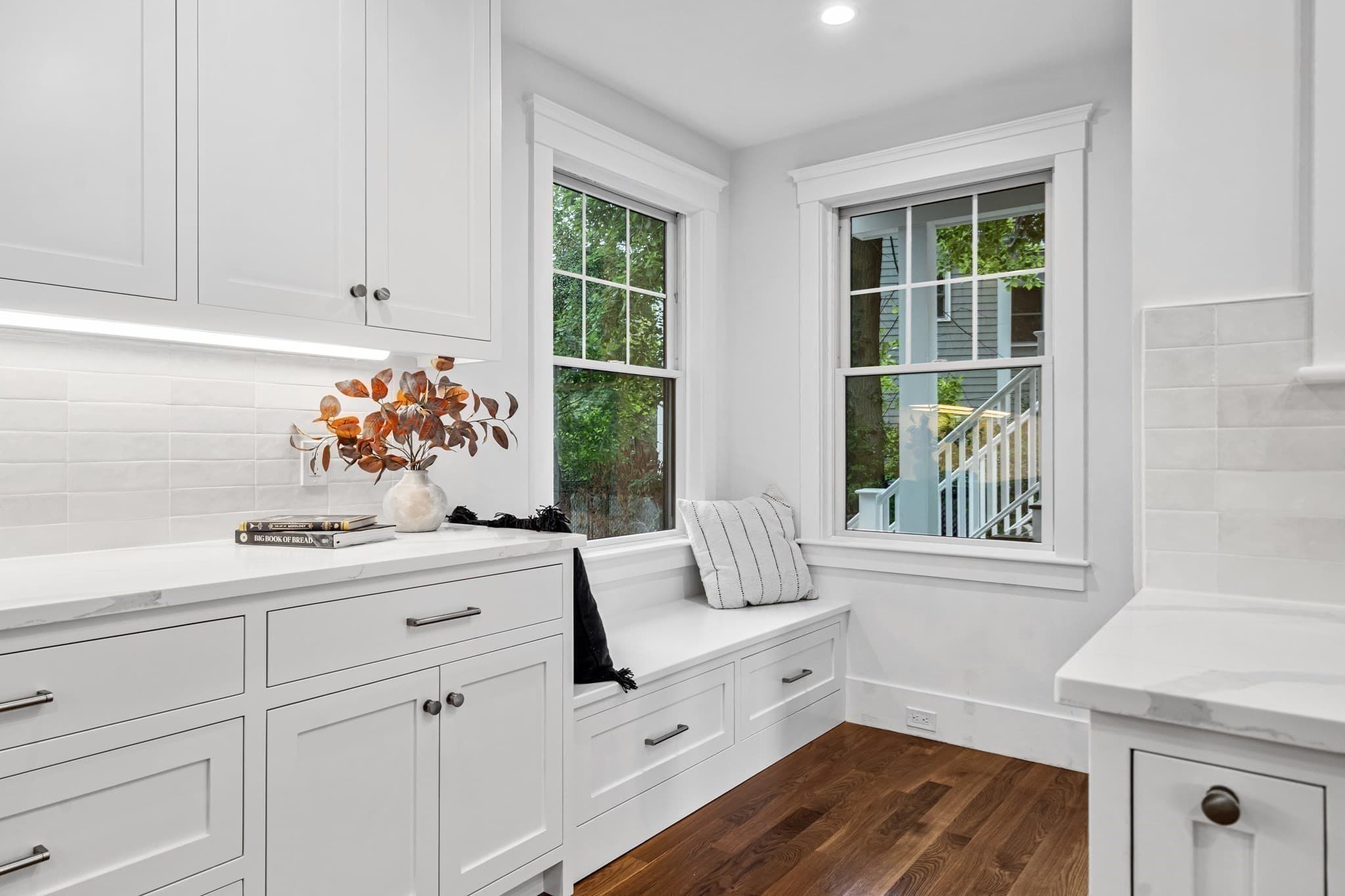Condominium at 143 Coolidge St # 1, Brookline MA 02446, Brookline, photo 4 of 22