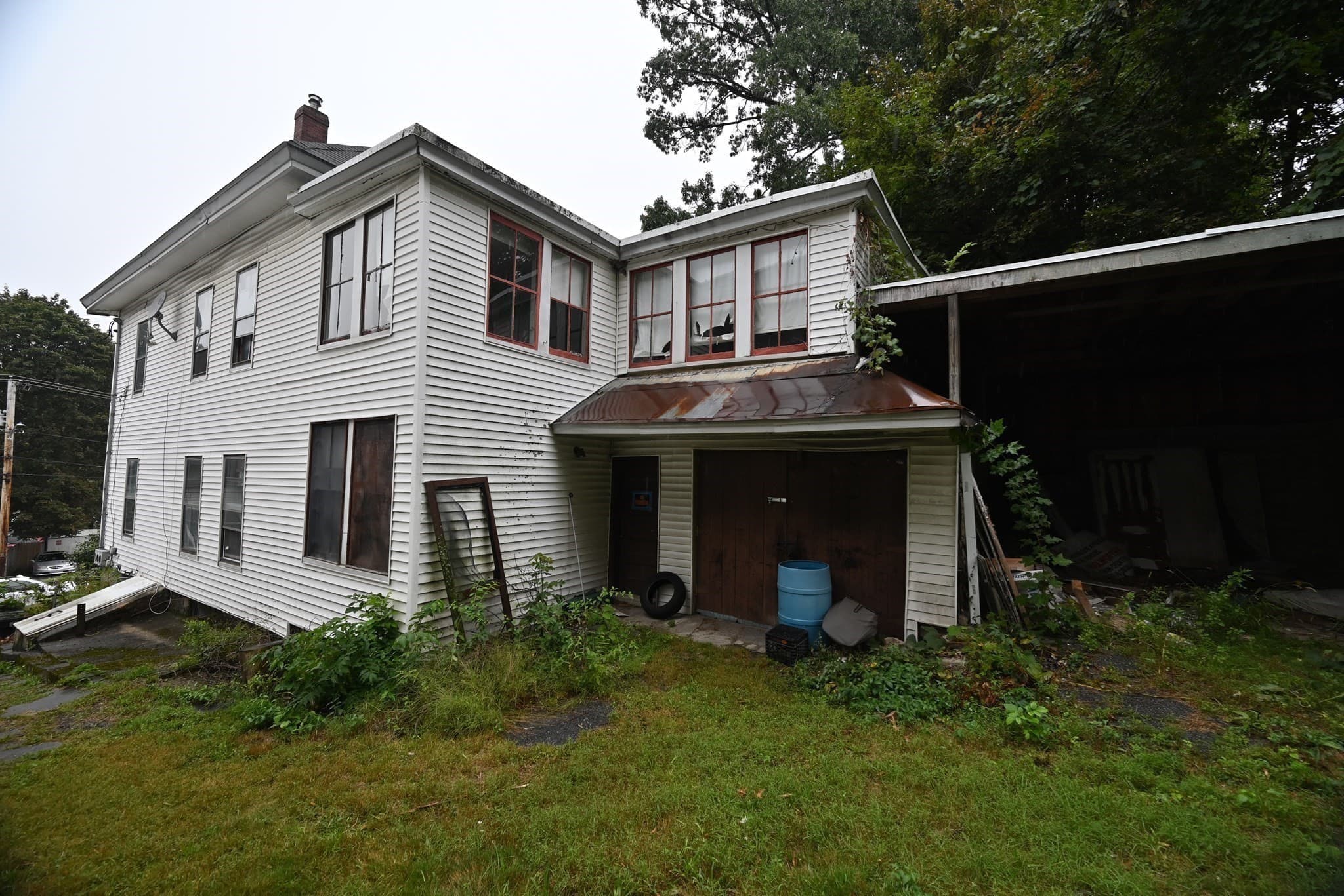 2 Family - 2 Units Up/Down at 891 Bridge Street, Lowell MA 01850, Lowell, photo 2 of 26