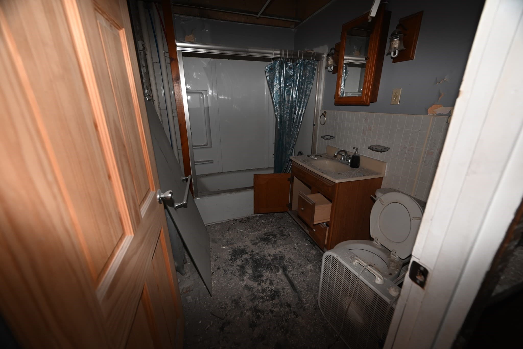 2 Family - 2 Units Up/Down at 891 Bridge Street, Lowell MA 01850, Lowell, photo 20 of 26