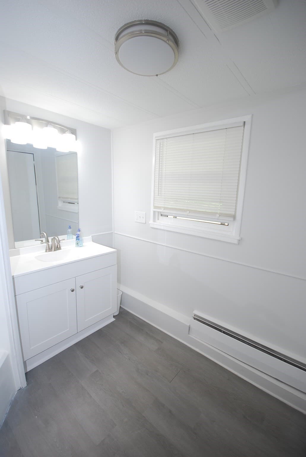 Mobile Home at 18 Riverview Circle, Brimfield MA 01010, photo 26 of 34