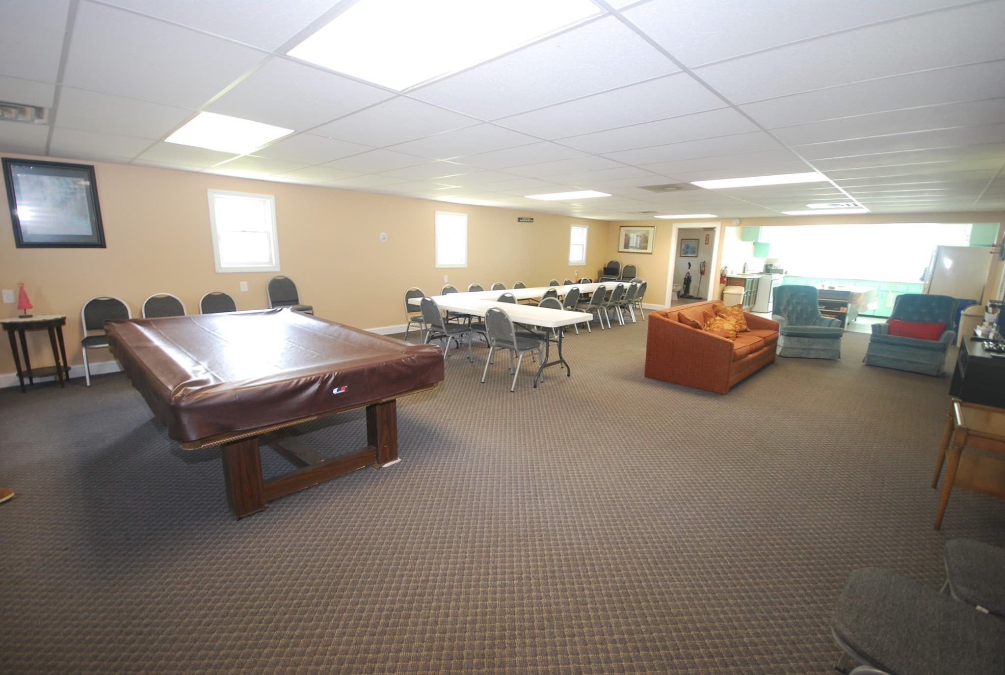 Mobile Home at 18 Riverview Circle, Brimfield MA 01010, photo 33 of 34