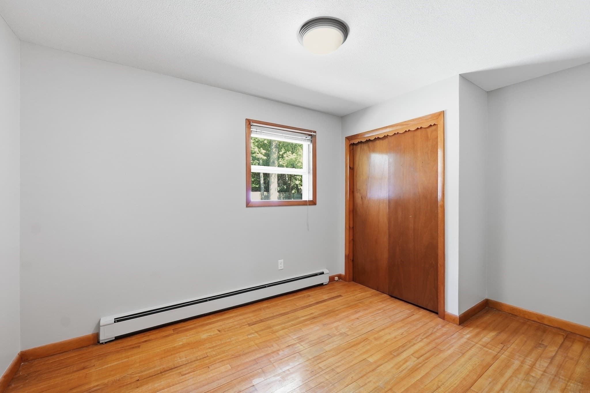 Single Family Residence at 42 Lakeview Dr, West Brookfield MA 01585, West Brookfield, photo 17 of 31