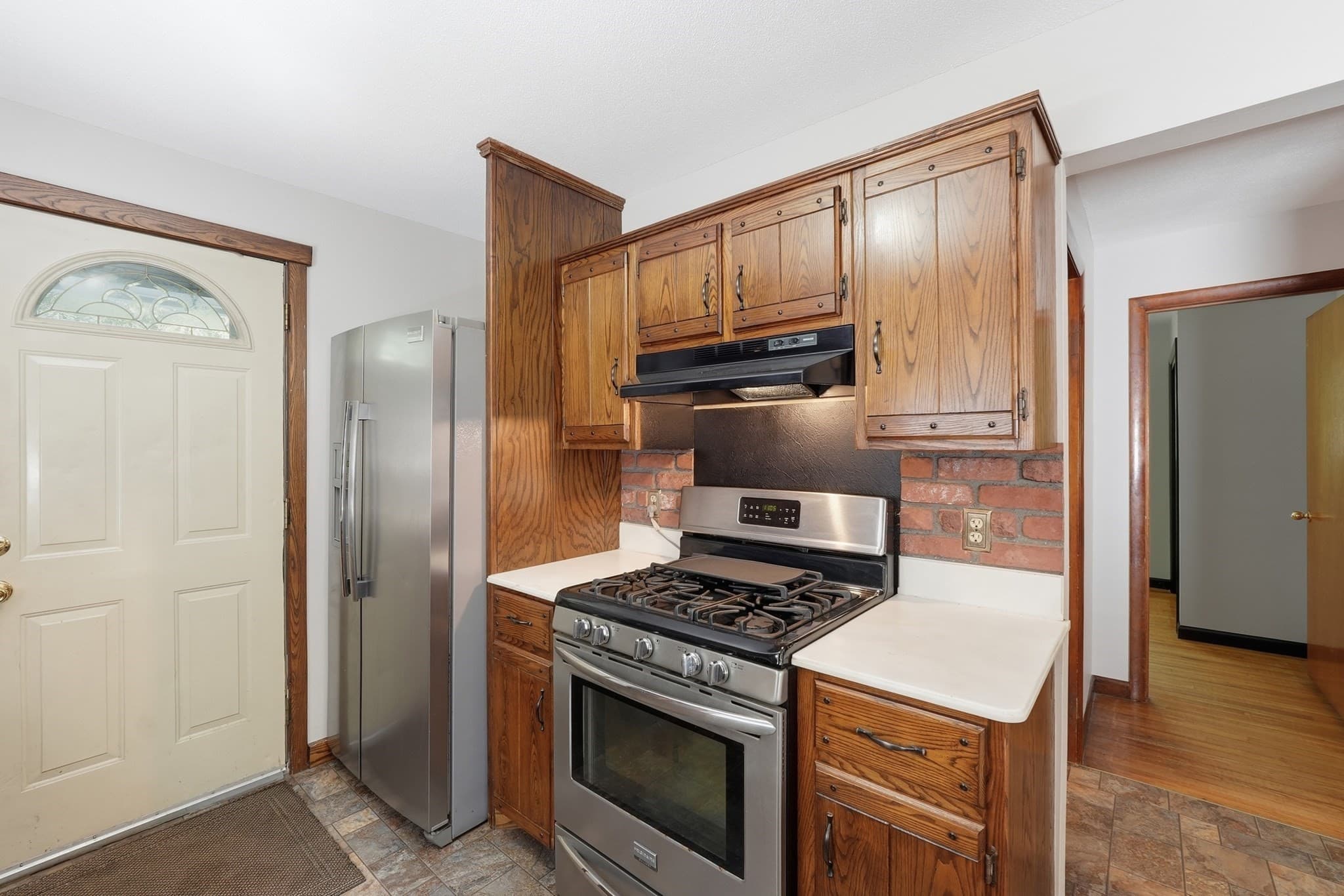 Single Family Residence at 42 Lakeview Dr, West Brookfield MA 01585, West Brookfield, photo 7 of 31