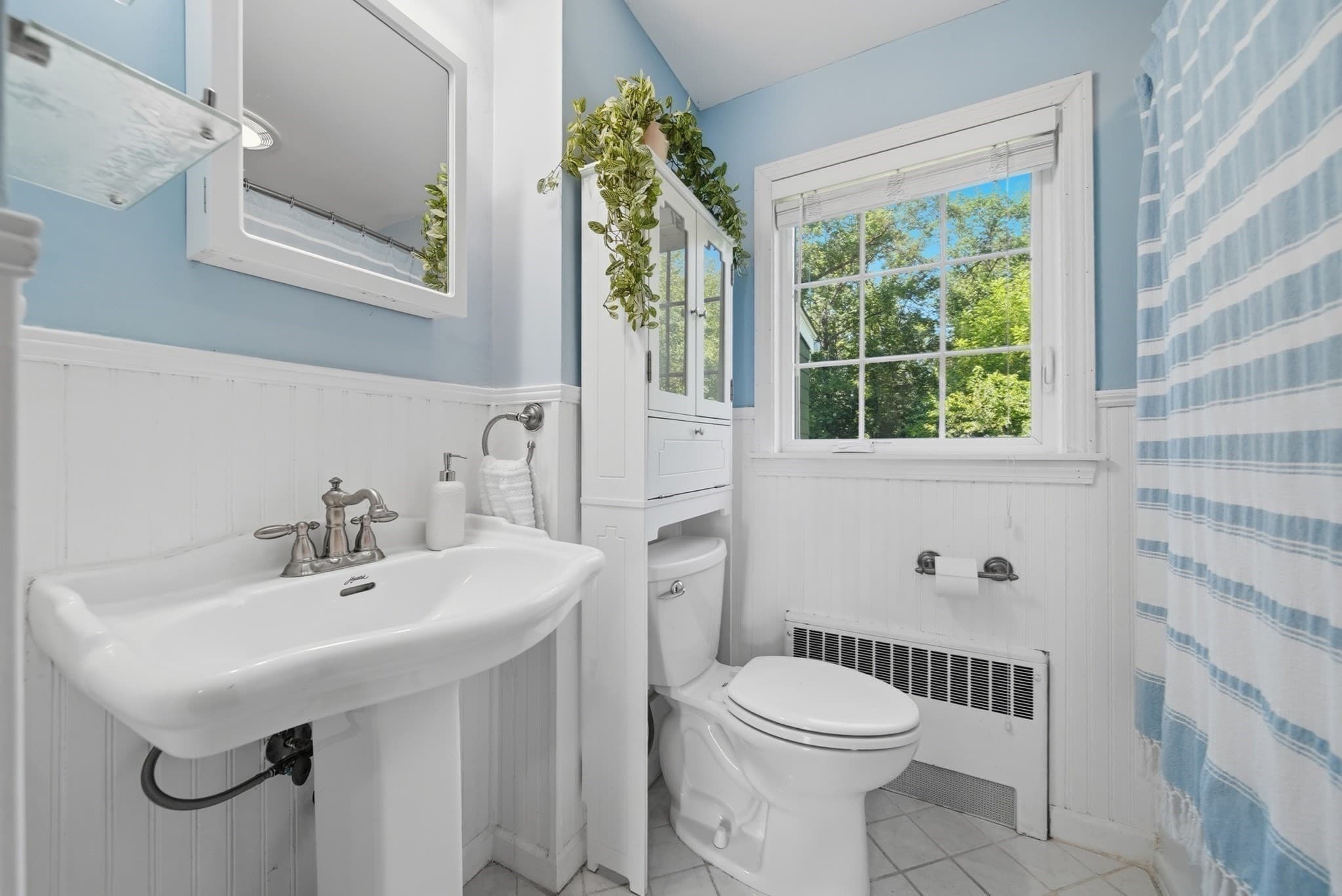 Single Family Residence at 38 1/2 Abington Ave, Peabody MA 01960, Peabody, photo 24 of 41