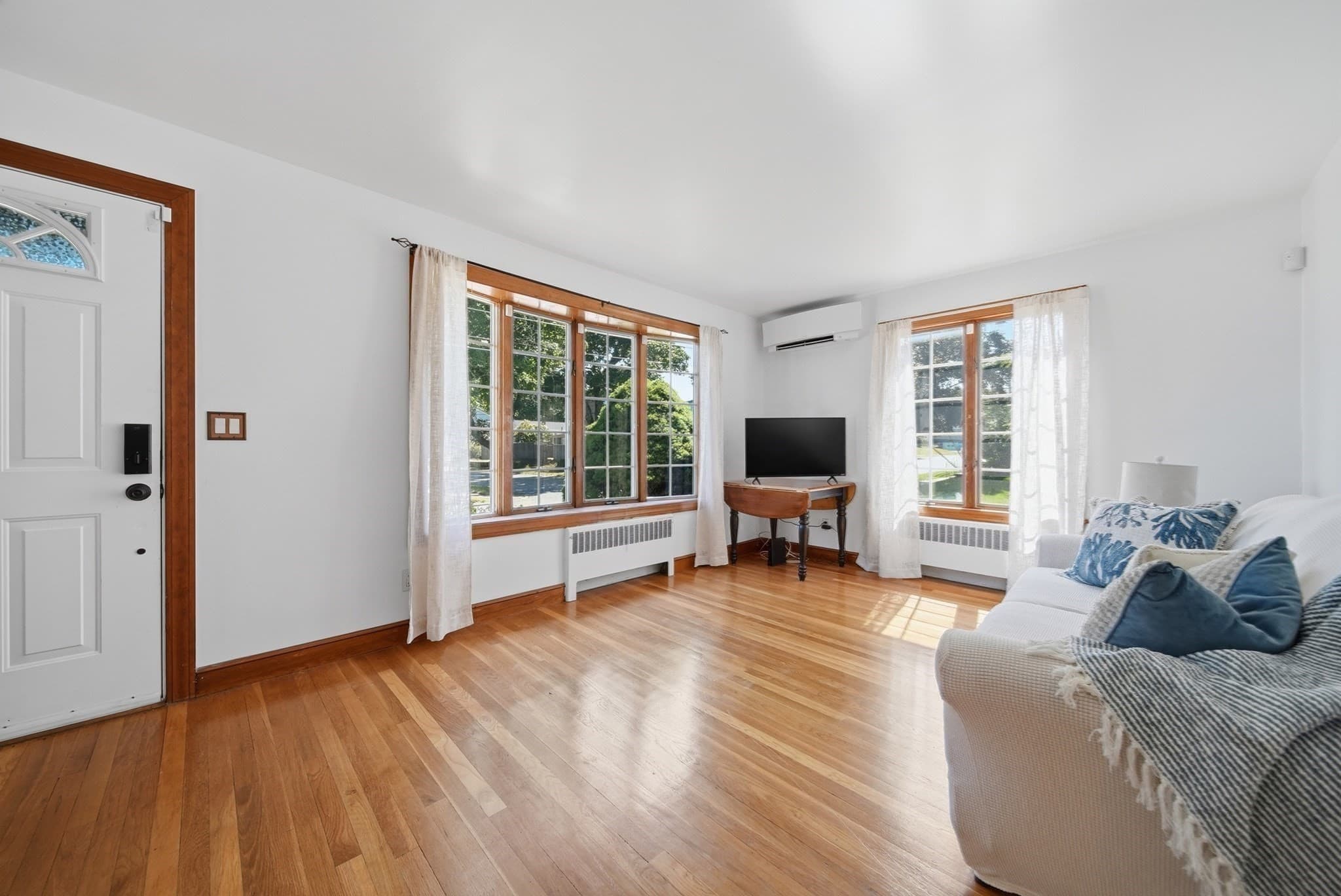 Single Family Residence at 38 1/2 Abington Ave, Peabody MA 01960, Peabody, photo 14 of 41