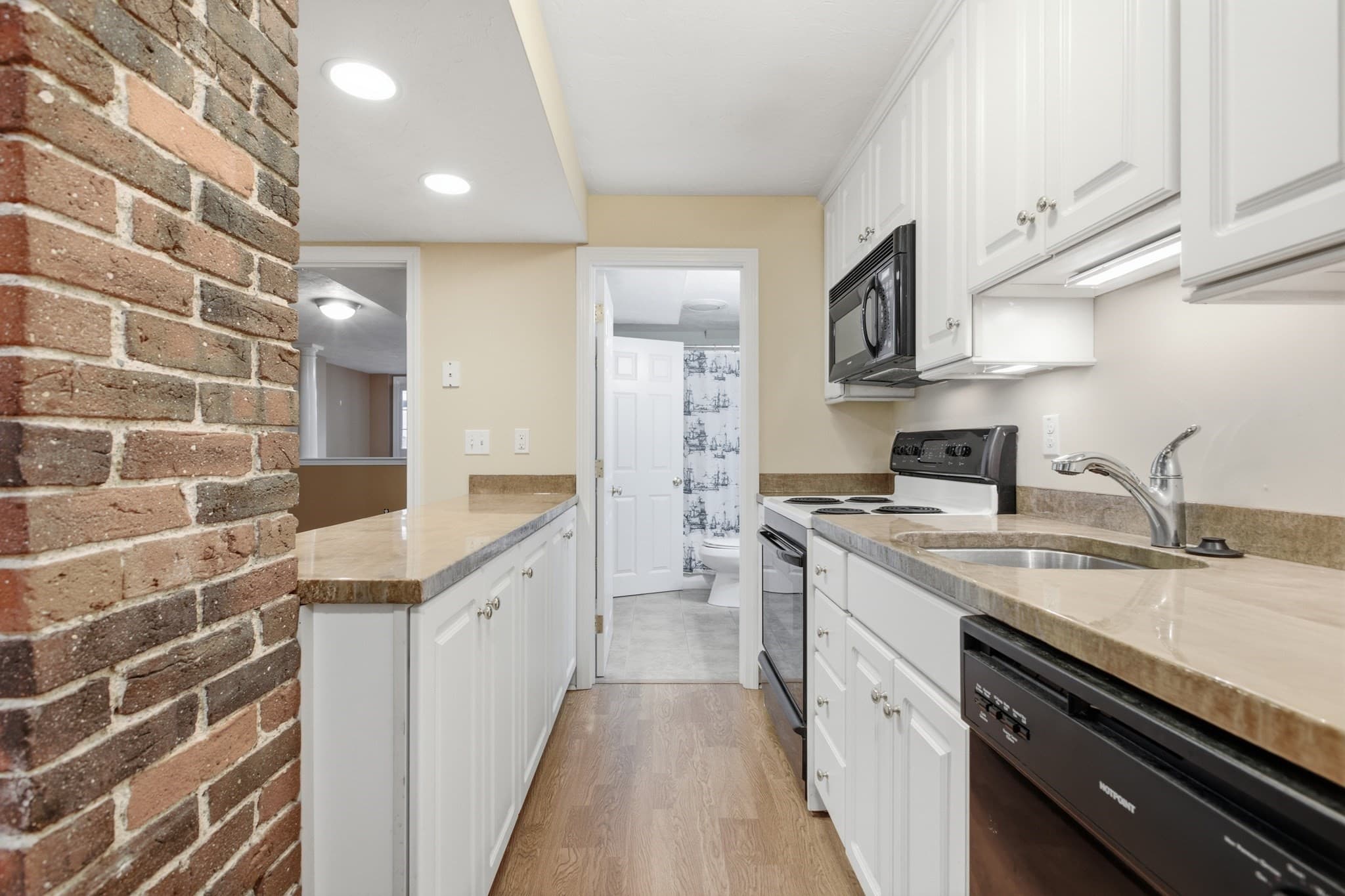 Single Family Residence at 12 Auburn Street, Boston MA 02129, Boston, photo 33 of 36