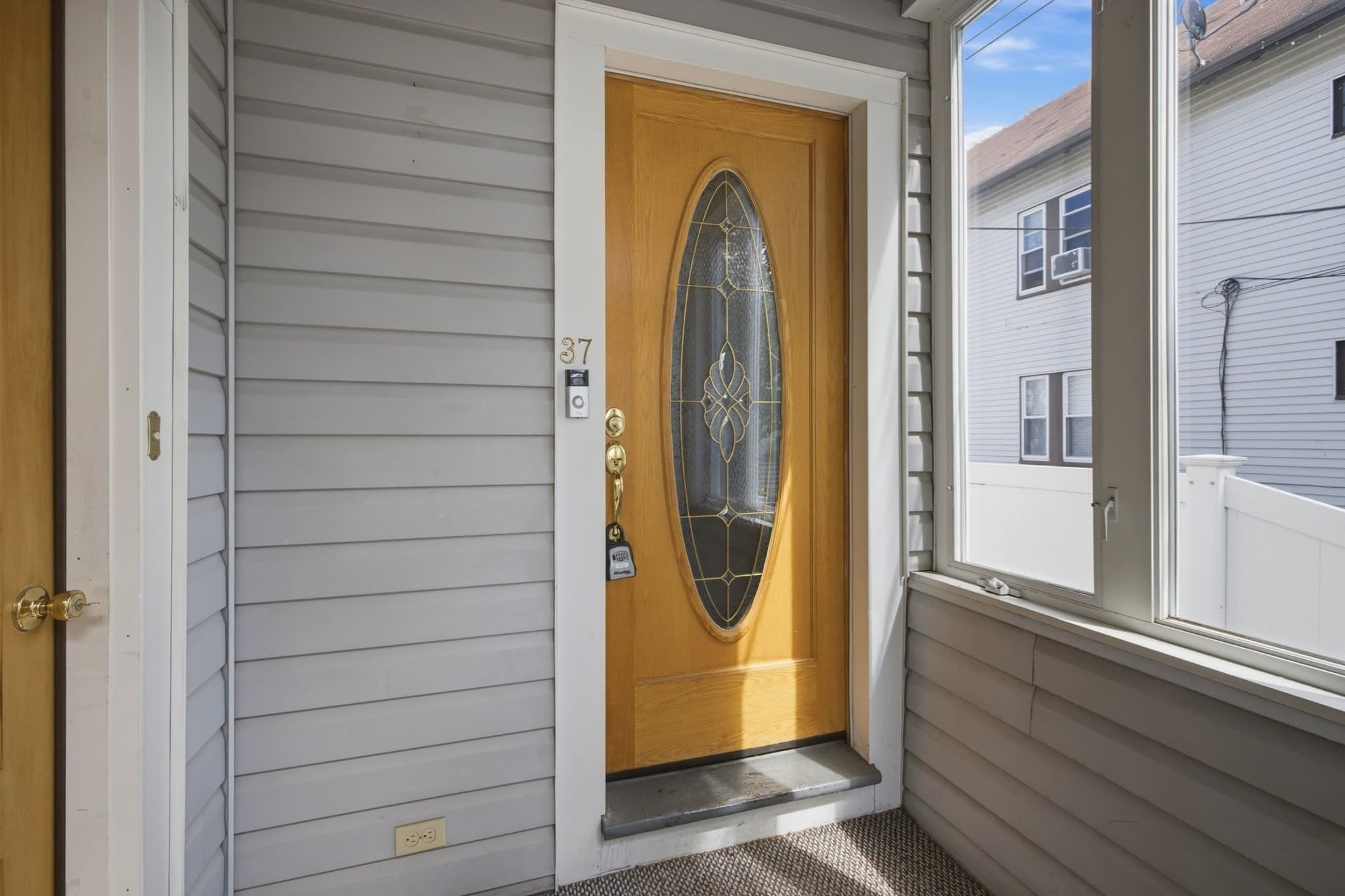 2 Family - 2 Units Up/Down at 35-37 Amherst St, Arlington MA 02474, Arlington, photo 18 of 42