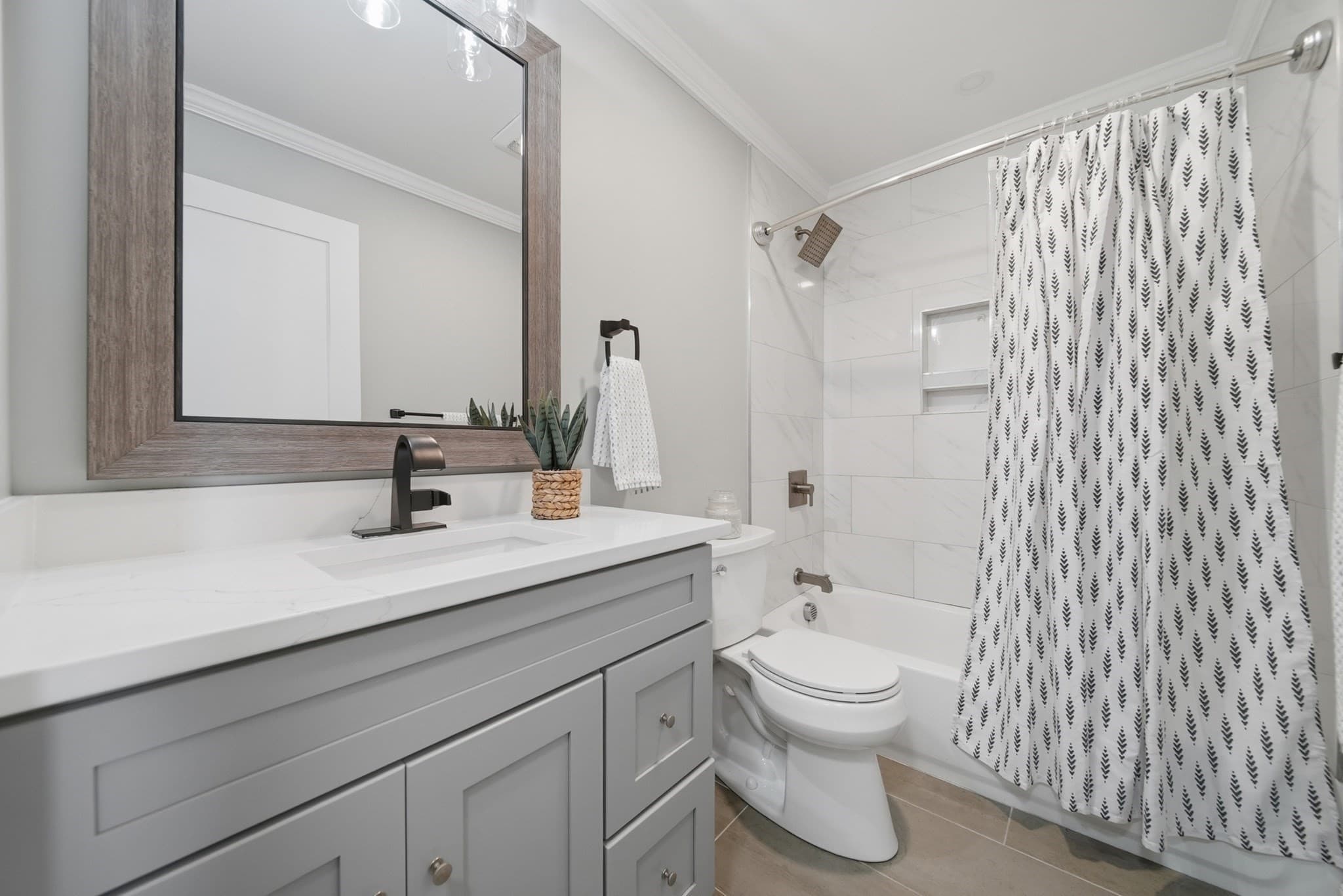 Single Family Residence at 107 New York St, Lowell MA 01854, Lowell, photo 26 of 39