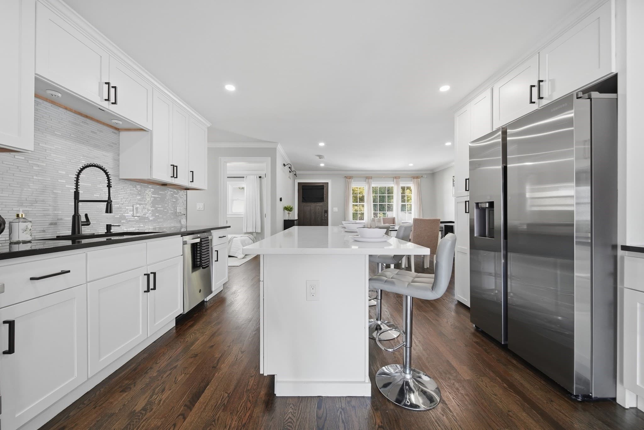 Single Family Residence at 107 New York St, Lowell MA 01854, Lowell, photo 14 of 39