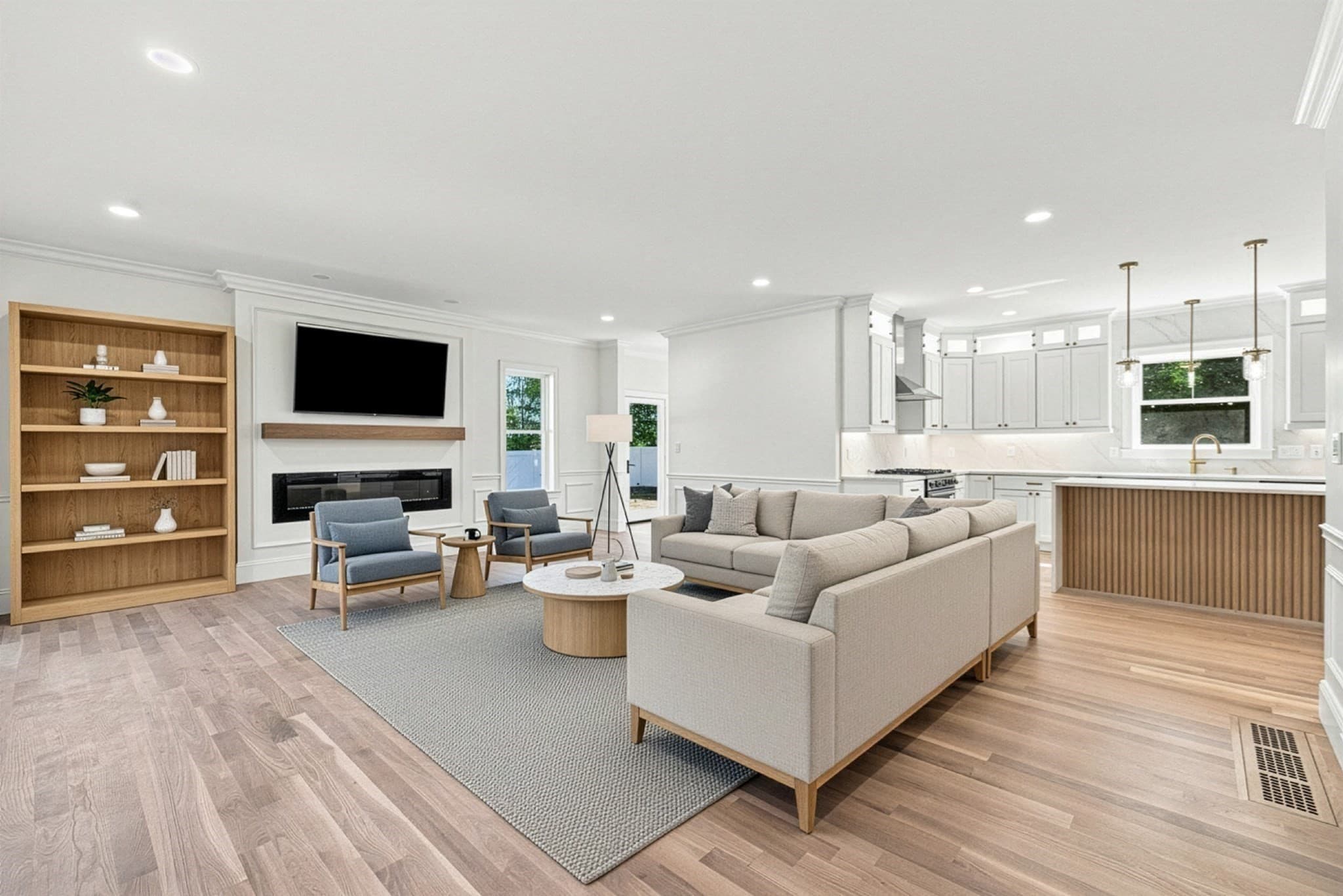 Single Family Residence at 2 Berthold St, Saugus MA 01906, Saugus, photo 6 of 42