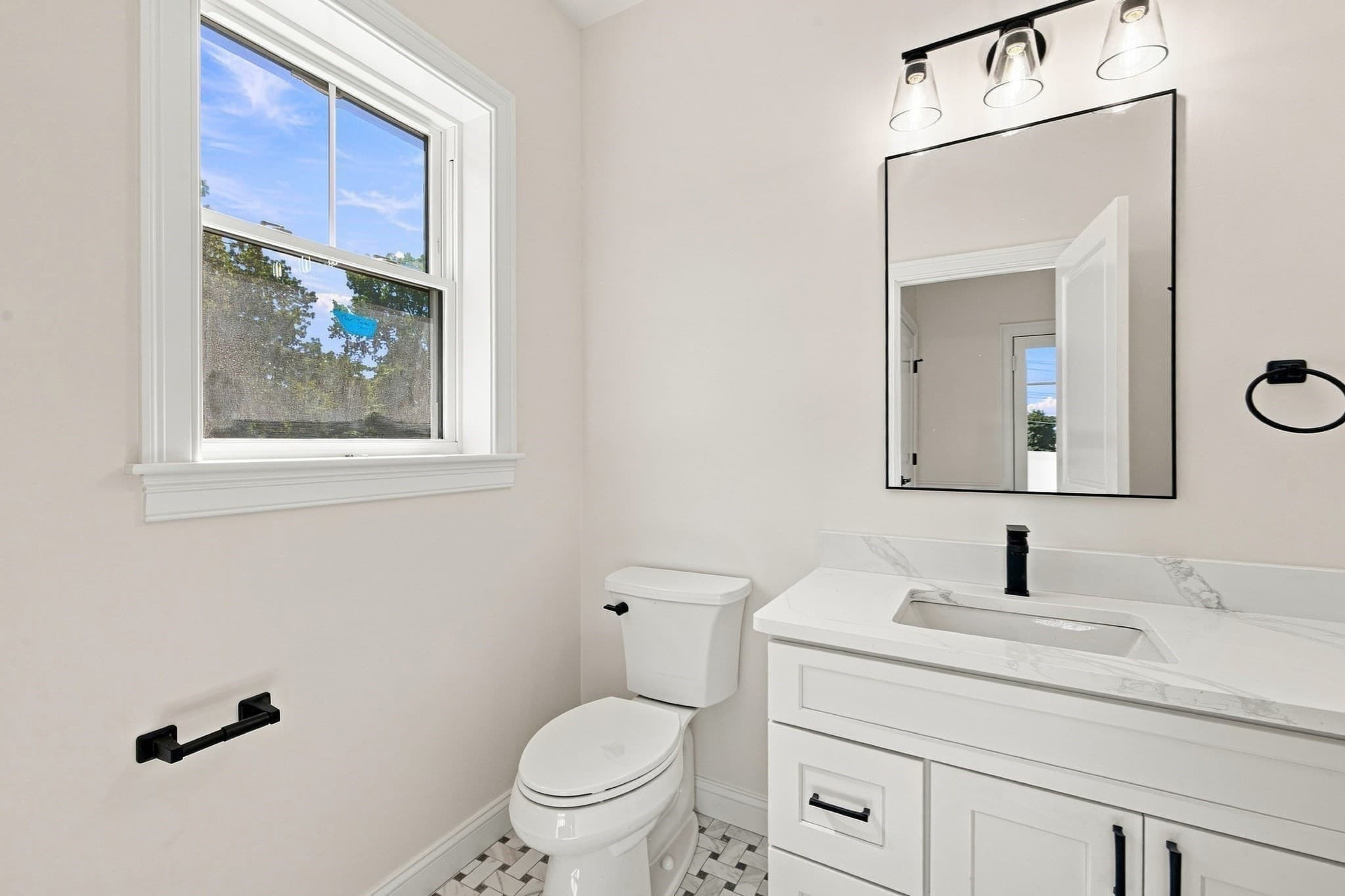Single Family Residence at 2 Berthold St, Saugus MA 01906, Saugus, photo 16 of 42