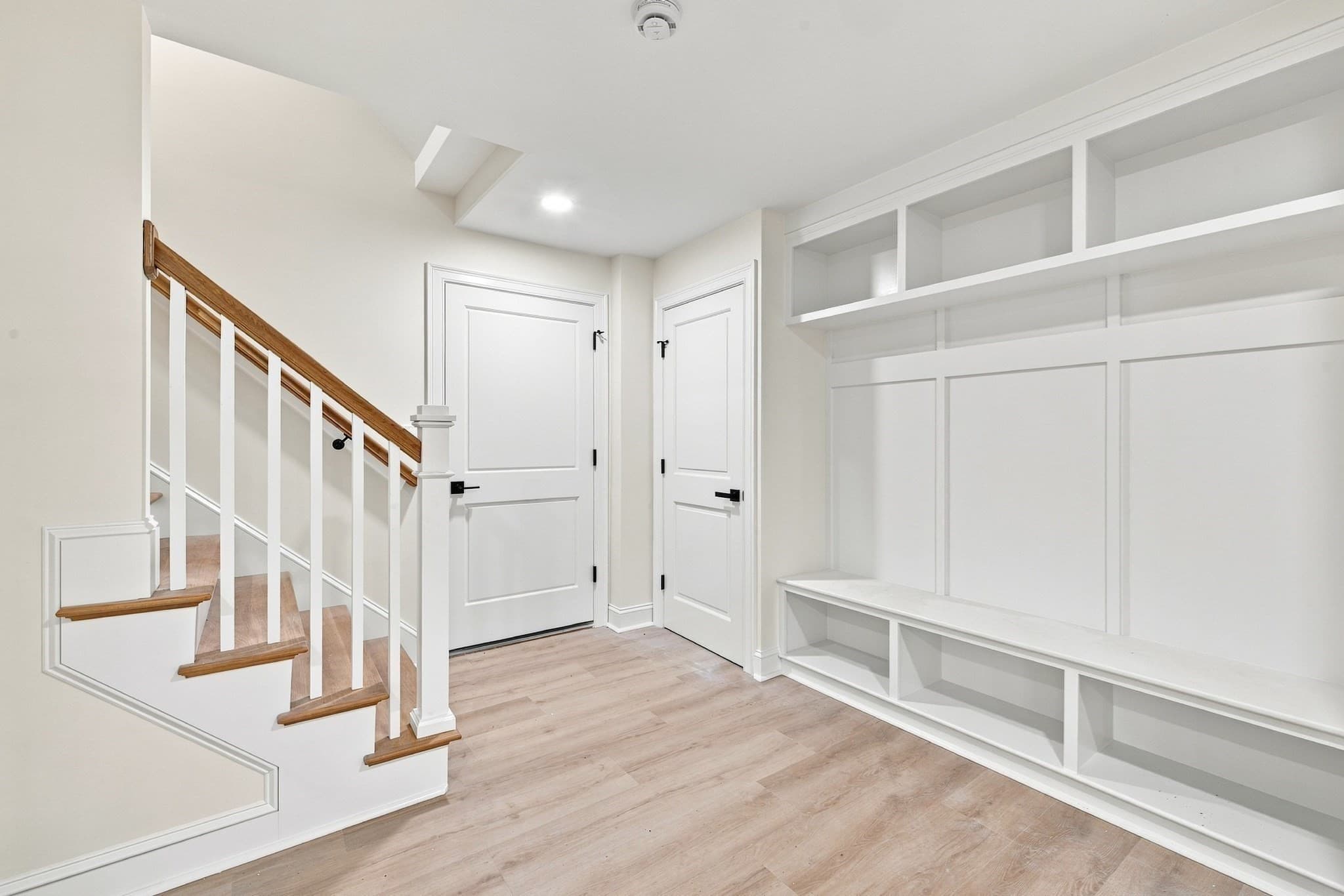 Single Family Residence at 2 Berthold St, Saugus MA 01906, Saugus, photo 33 of 42