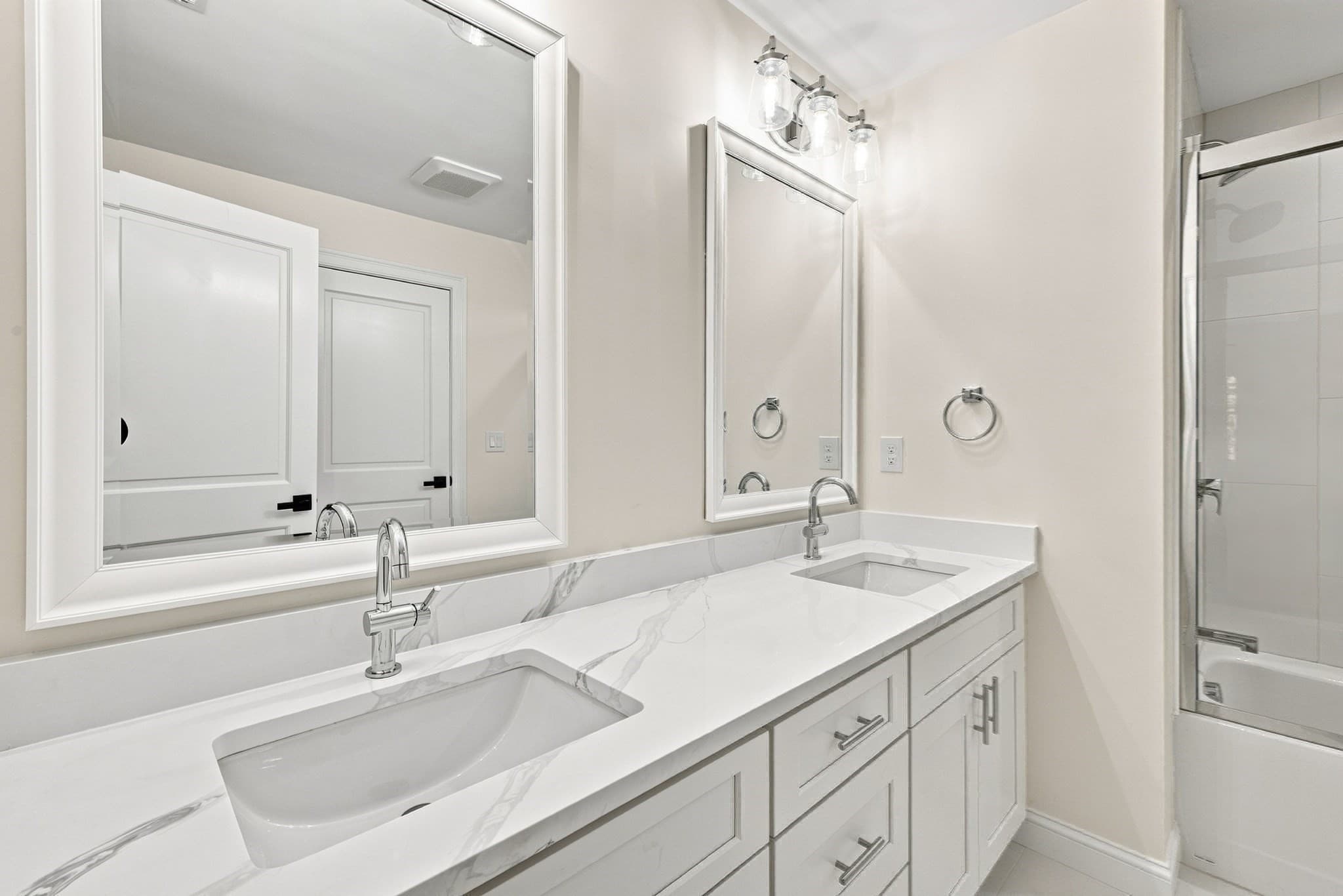 Single Family Residence at 2 Berthold St, Saugus MA 01906, Saugus, photo 31 of 42