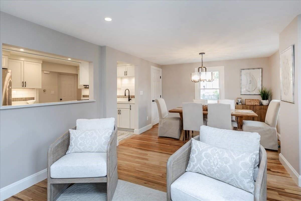 Single Family Residence at 39 Birch St, Tewksbury MA 01876, Tewksbury, photo 9 of 41