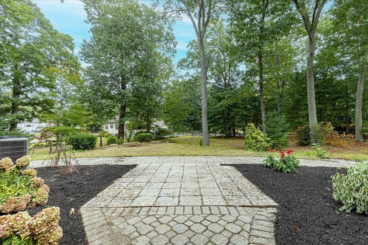 Single Family Residence at 39 Birch St, Tewksbury MA 01876, Tewksbury, photo 38 of 41