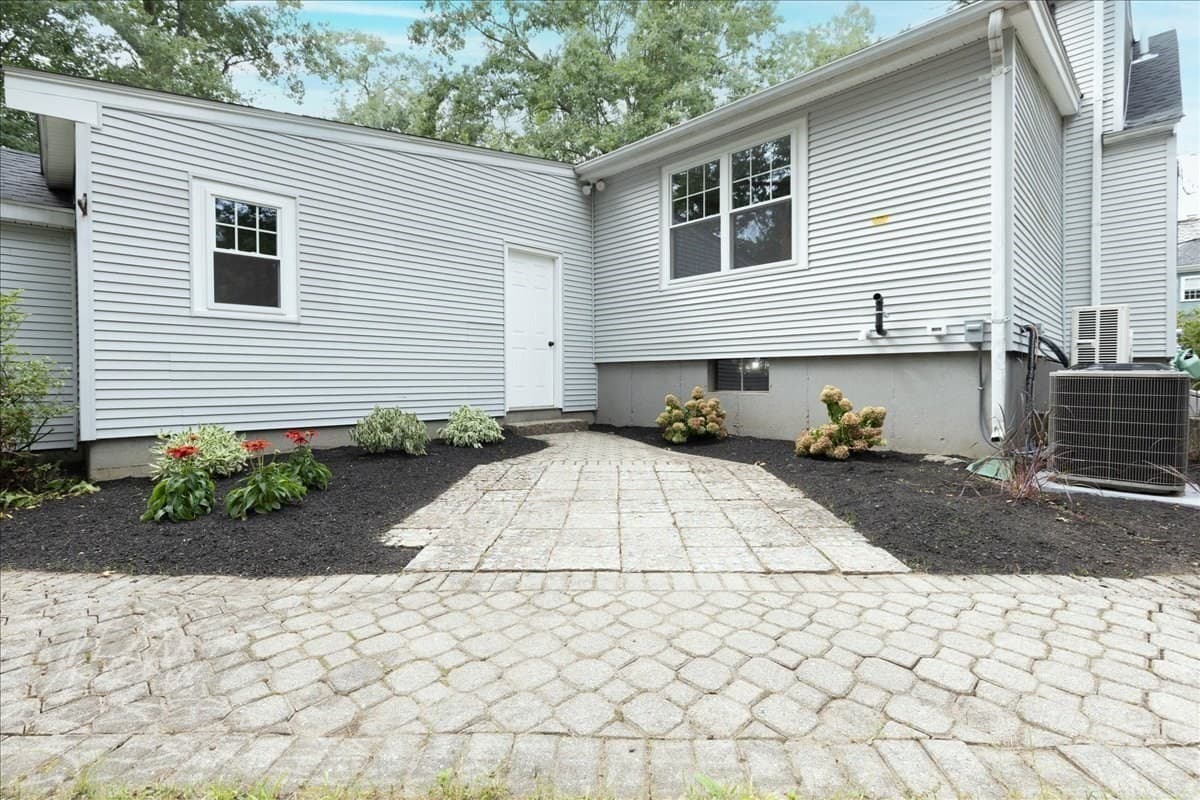 Single Family Residence at 39 Birch St, Tewksbury MA 01876, Tewksbury, photo 39 of 41