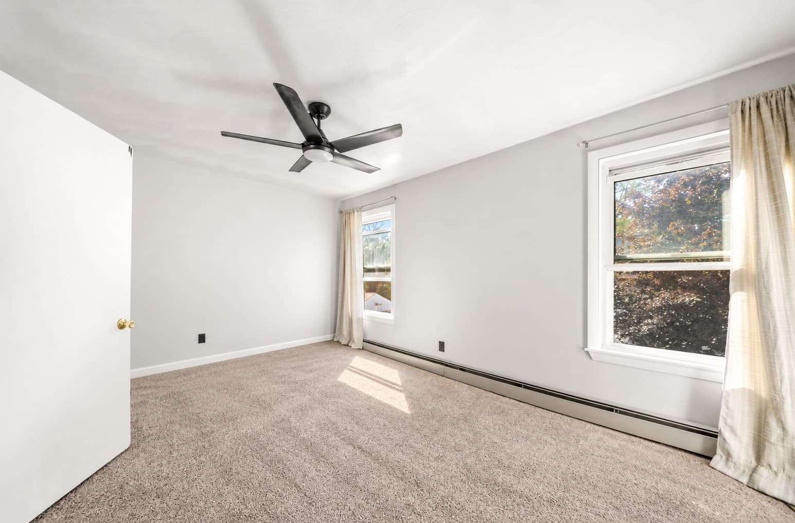 2 Family - 2 Units Up/Down at 40 Railroad Avenue, Taunton MA 02780, Taunton, photo 36 of 42