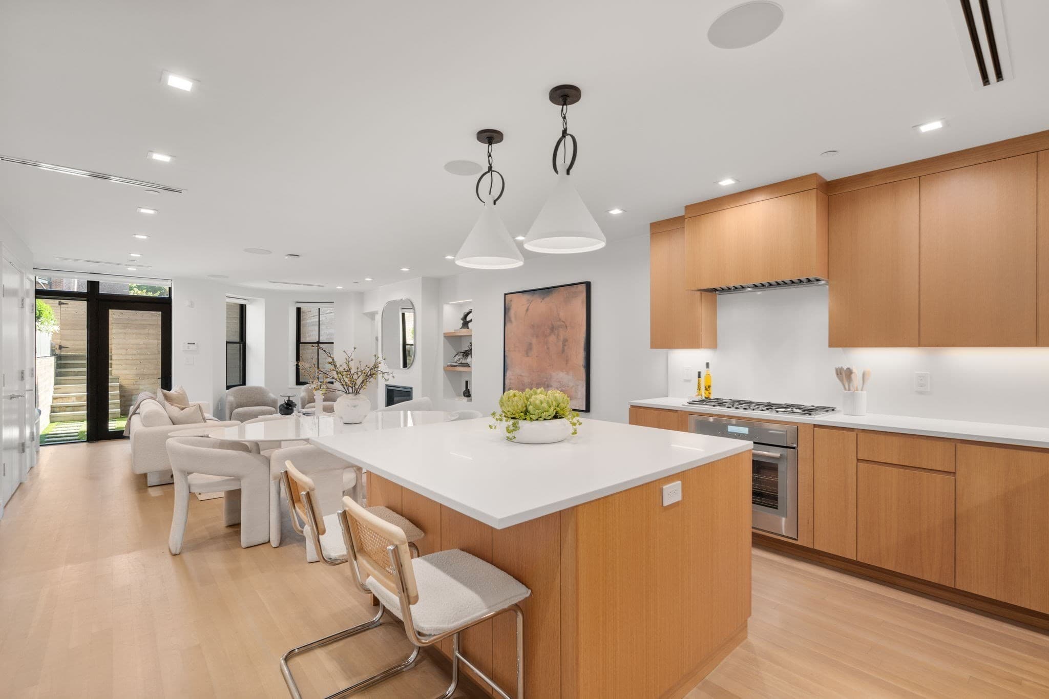 Single Family Residence at 189 W Brookline St, Boston MA 02118, Boston, photo 5 of 42