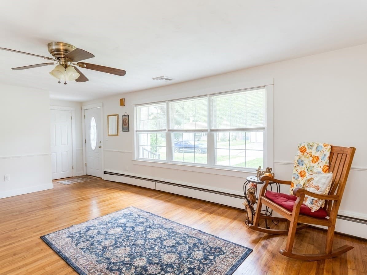 Single Family Residence at 40 Atherton, Nashua NH 03064, Nashua, photo 4 of 39