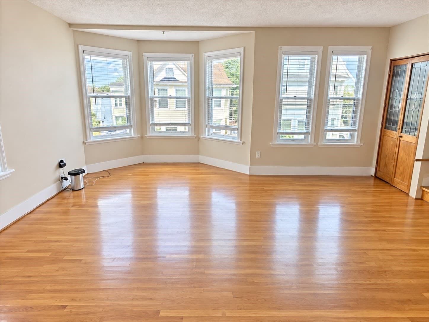 Multi Family at 120 Woodrow Ave, Boston MA 02124, photo 9 of 34
