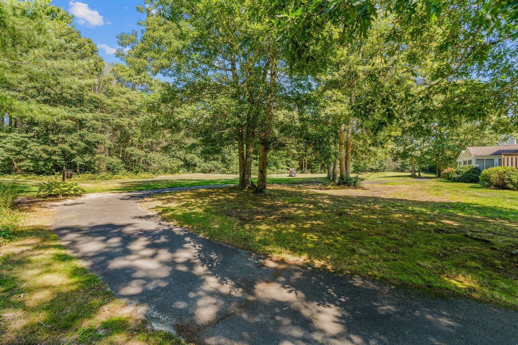 Single Family Residence at 7 Par Three Ct, Mashpee MA 02649, Mashpee, photo 20 of 38