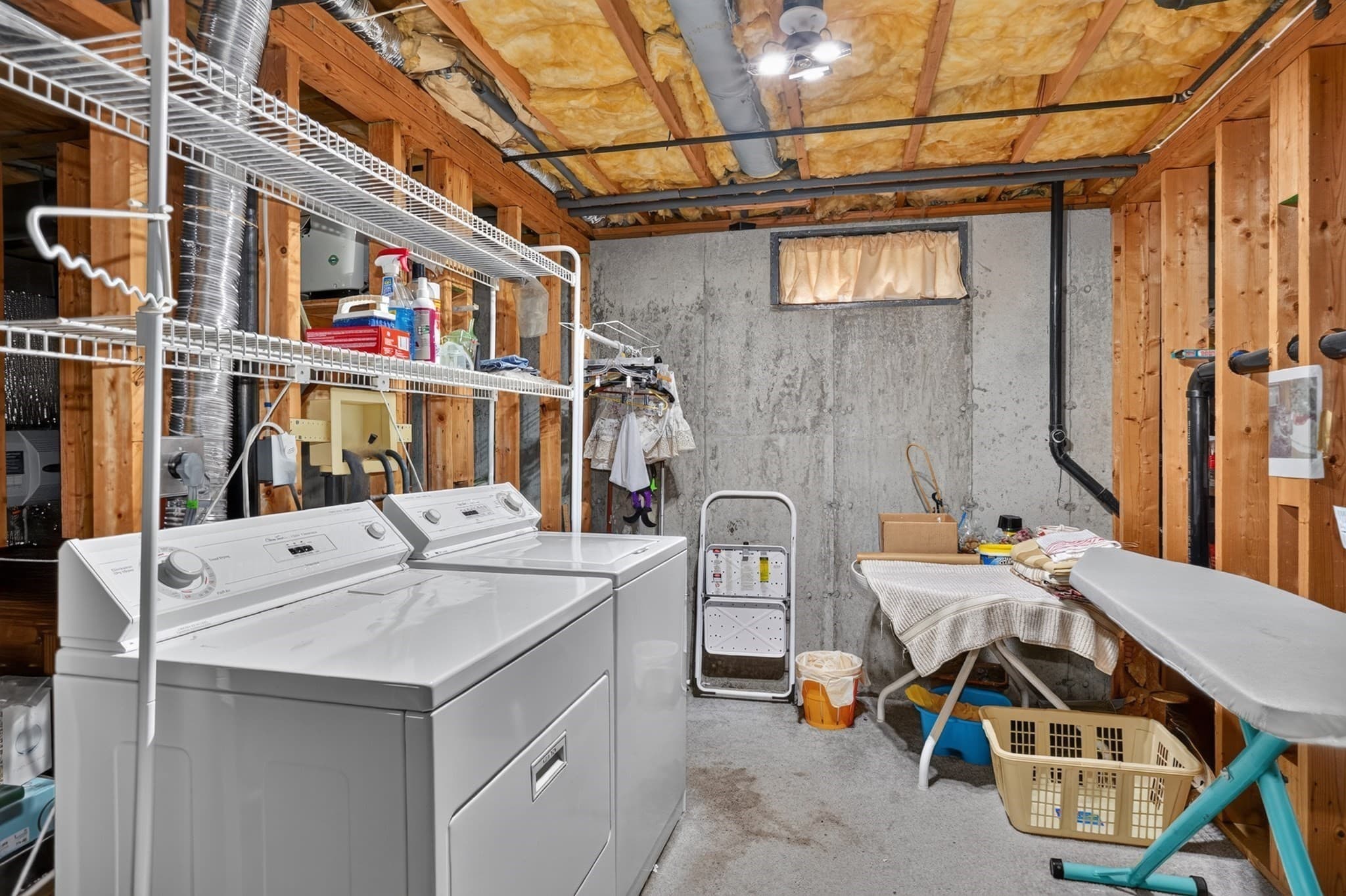 Single Family Residence at 3 Greenside Ln, Worcester MA 01609, Worcester, photo 15 of 25