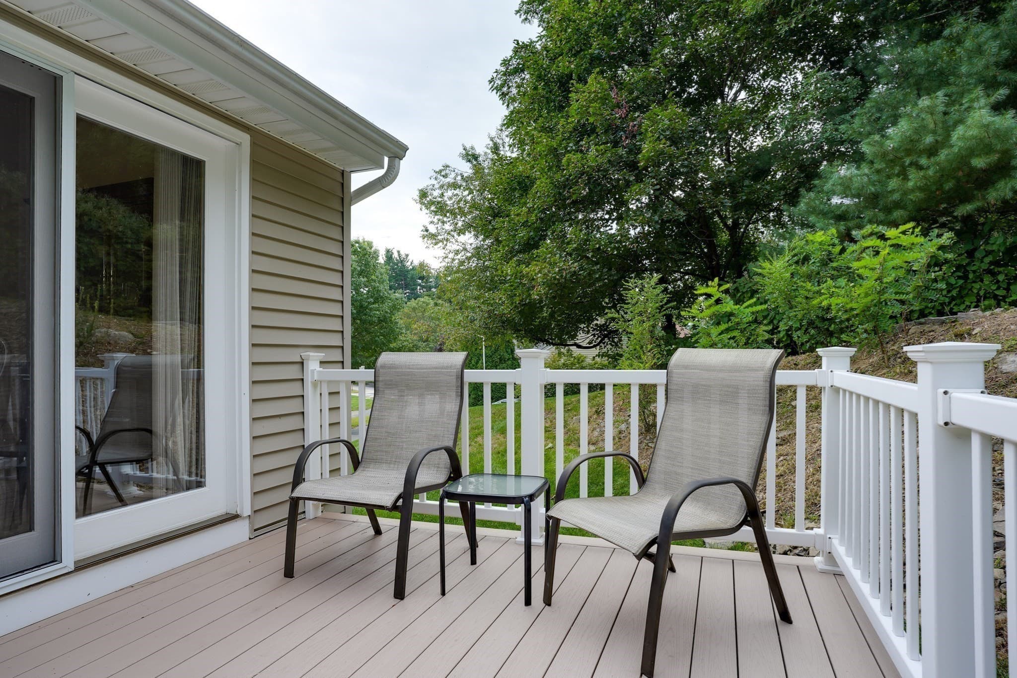 Single Family Residence at 3 Greenside Ln, Worcester MA 01609, Worcester, photo 19 of 25