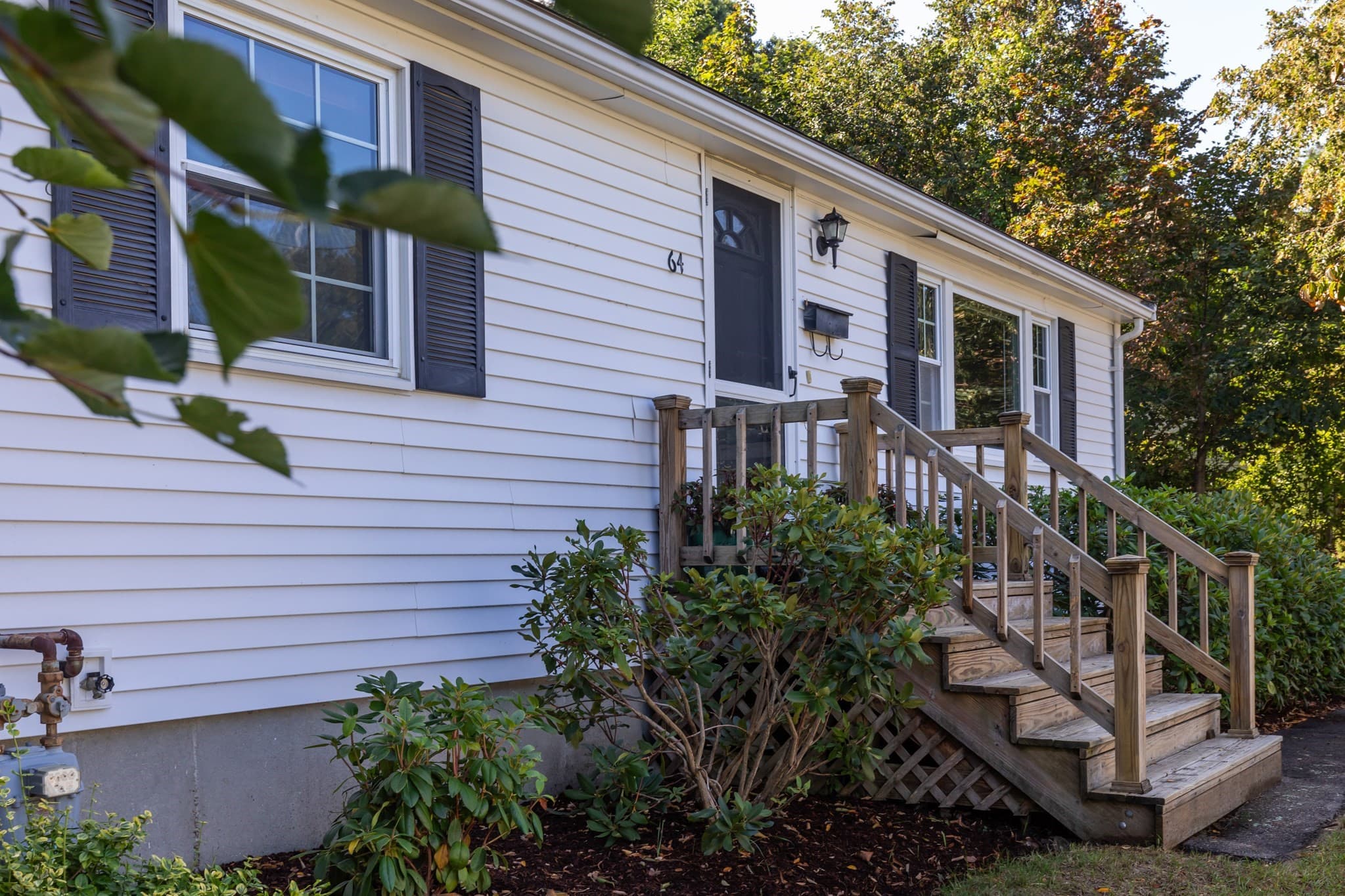 Single Family Residence at 64 Alden St, Plymouth MA 02360, Plymouth, photo 3 of 28