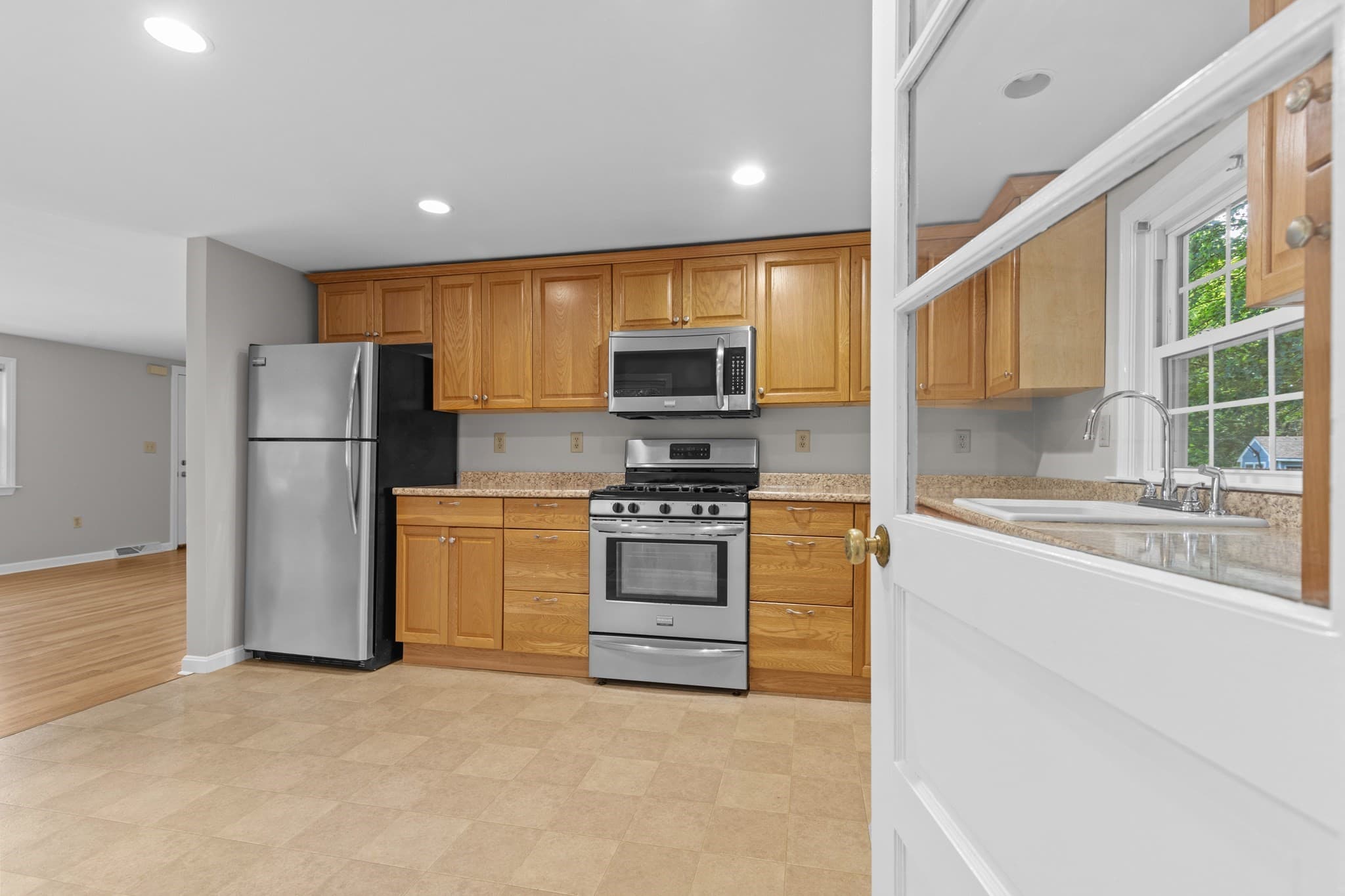 Single Family Residence at 64 Alden St, Plymouth MA 02360, Plymouth, photo 20 of 28