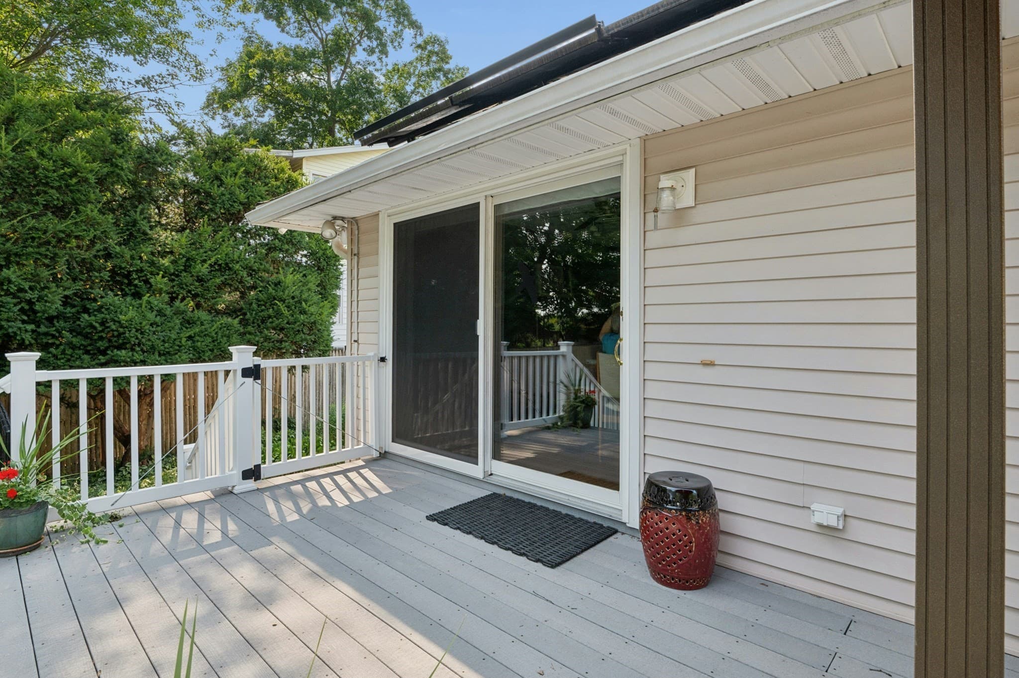 Single Family Residence at 11 Greybert Ln, Worcester MA 01602, Worcester, photo 13 of 42