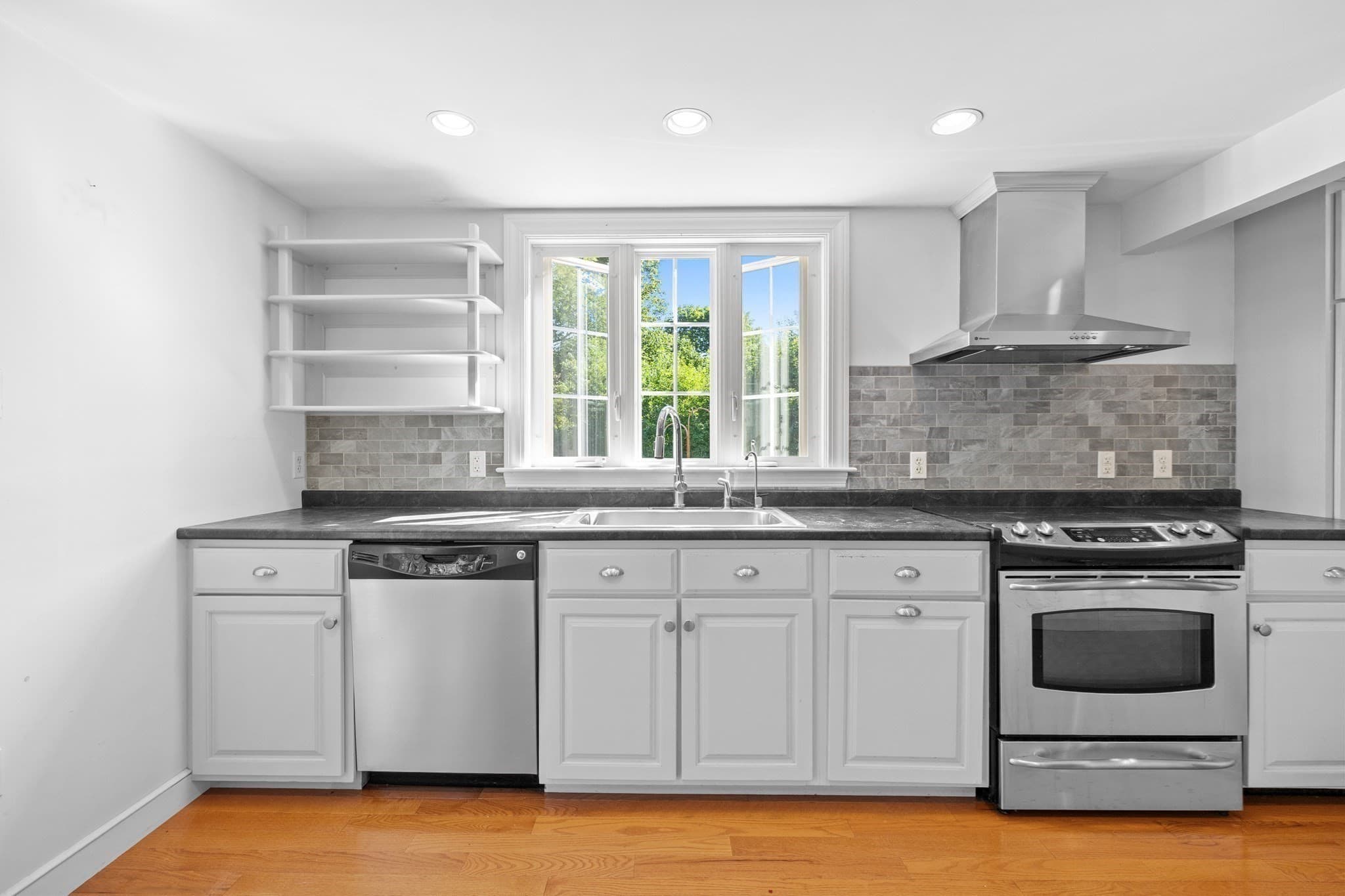 Single Family Residence at 66 Prospect Street, Hingham MA 02043, Hingham, photo 9 of 42