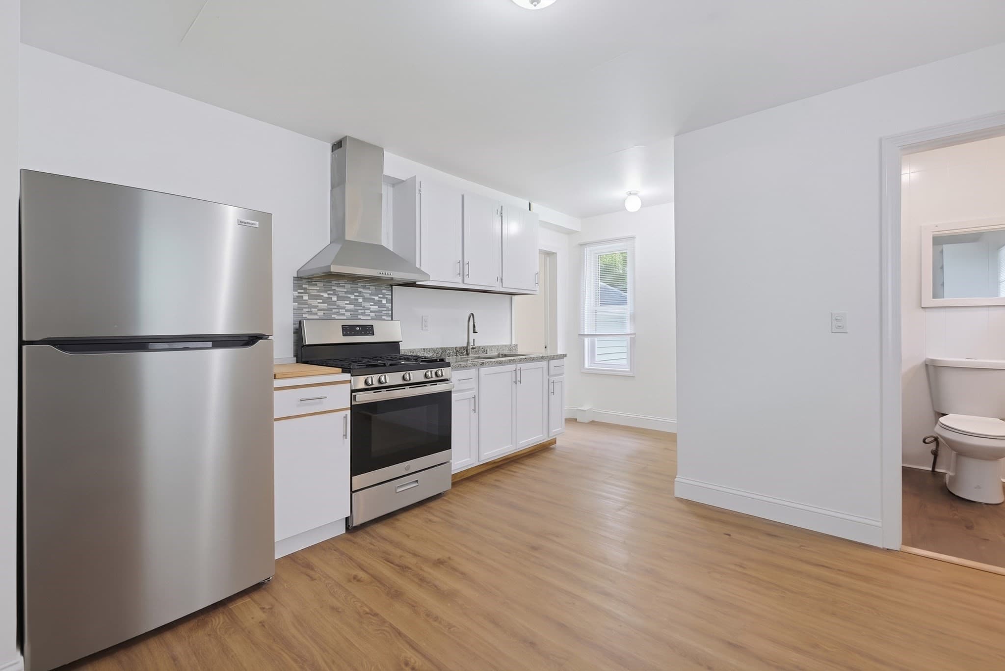 Single Family Residence at 13 Campbell Ave, Leominster MA 01453, Leominster, photo 2 of 32