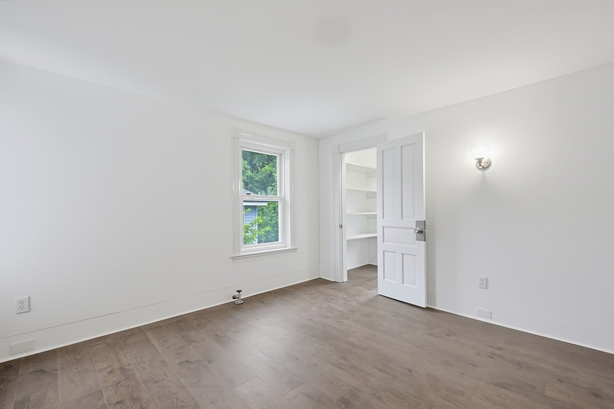 Single Family Residence at 13 Campbell Ave, Leominster MA 01453, Leominster, photo 17 of 32