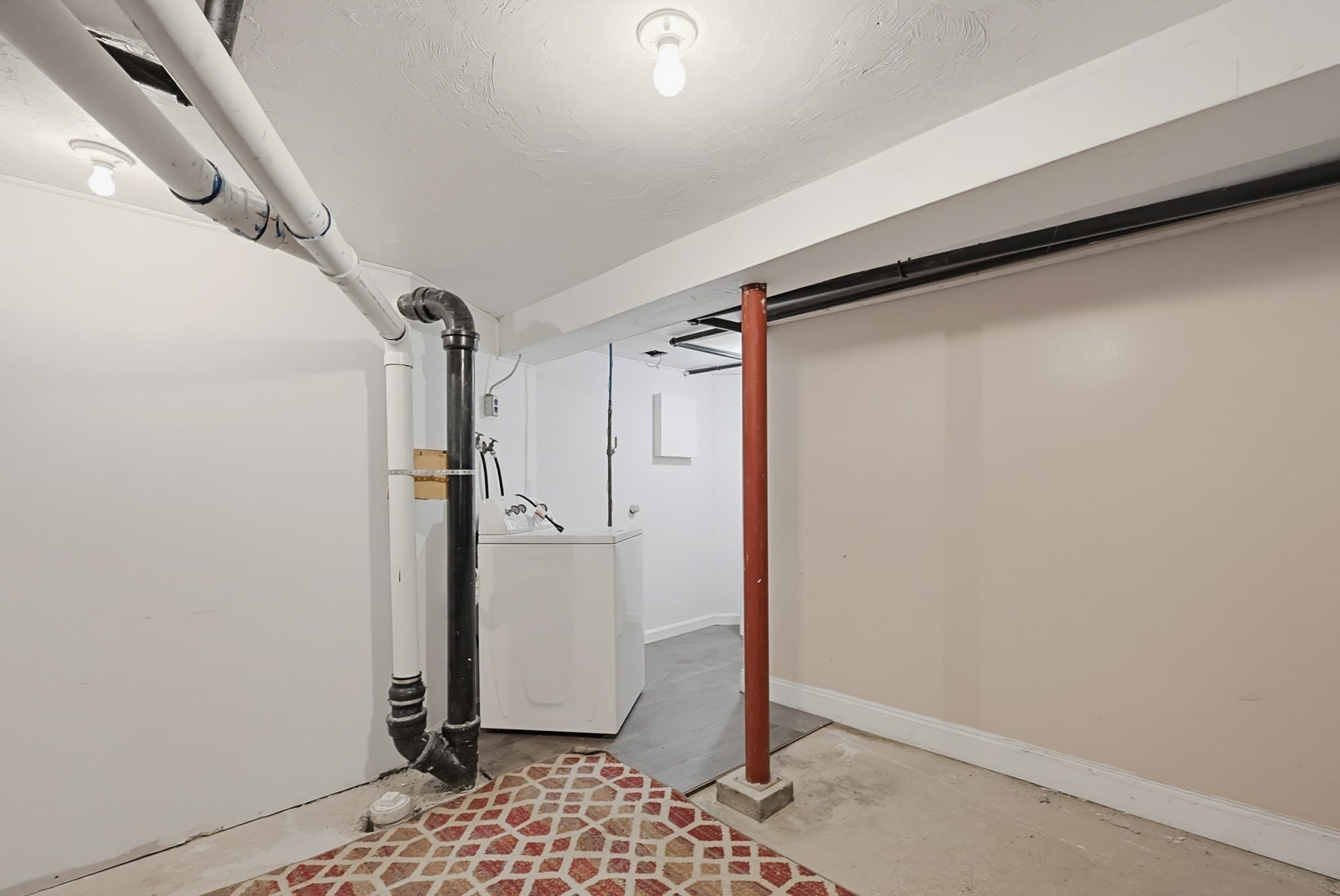 Single Family Residence at 13 Campbell Ave, Leominster MA 01453, Leominster, photo 25 of 32