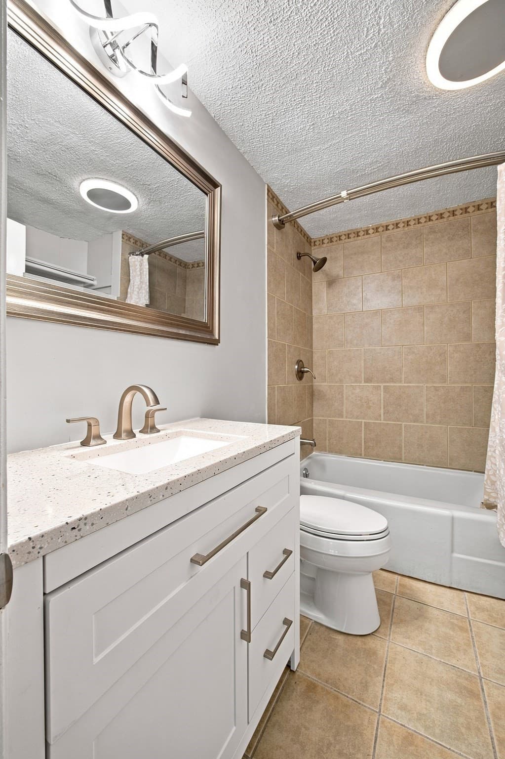 Single Family Residence at 96 Shady Brook Lane, Springfield MA 01118, Springfield, photo 19 of 27