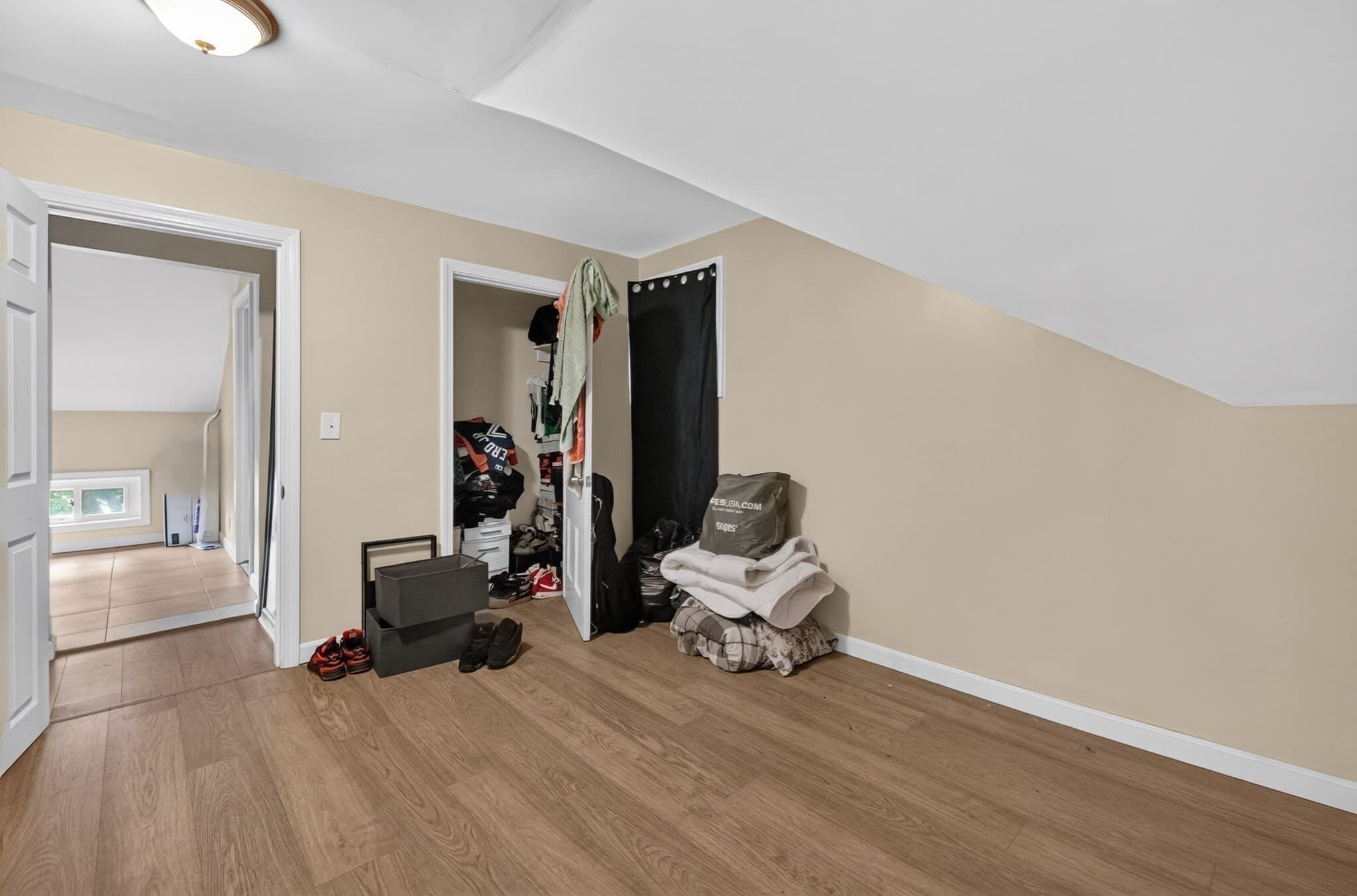 3 Family at 162 O'grady St., Fall River MA 02720, Fall River, photo 27 of 40