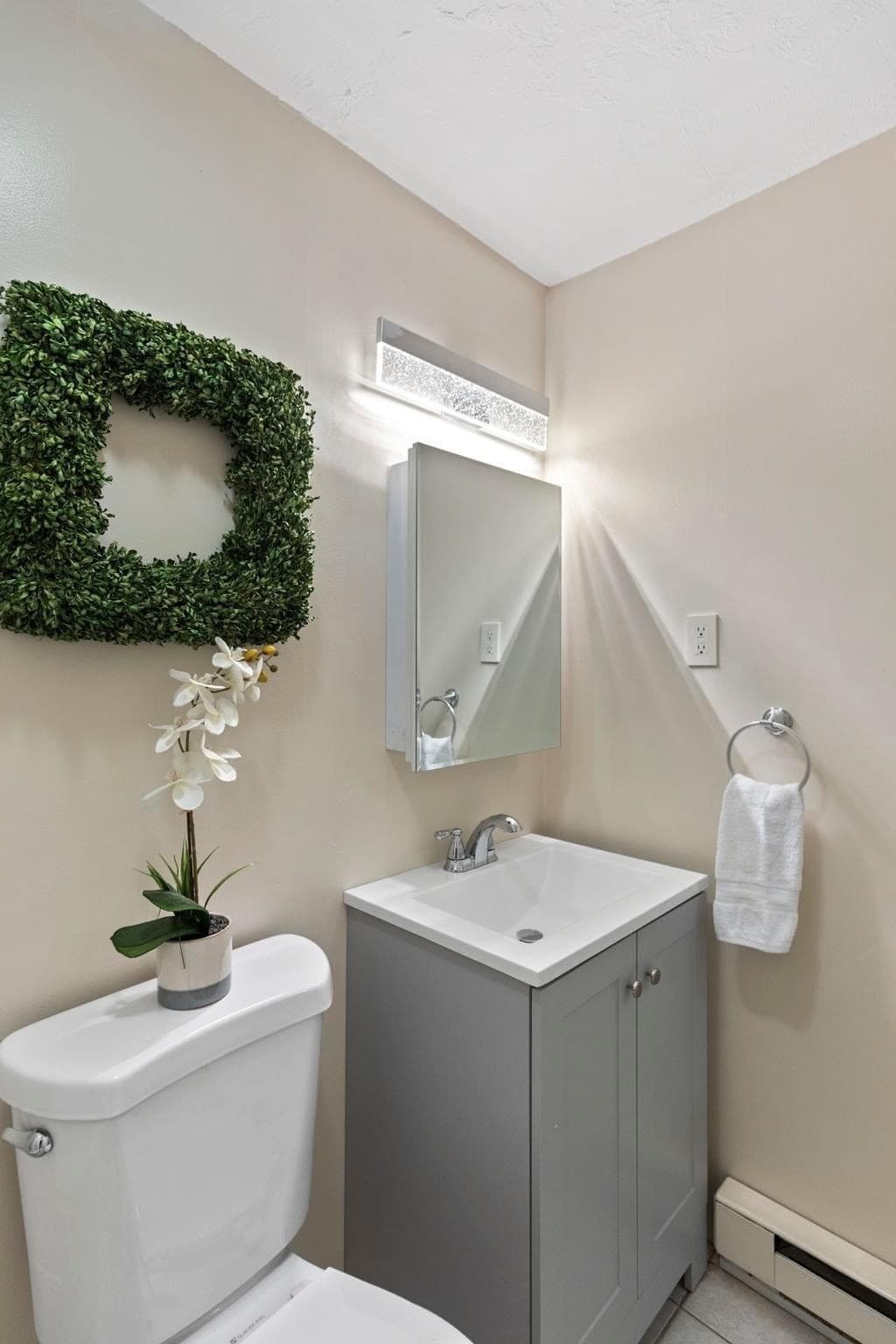 Condominium at 53 Fountain Ln # 8, Weymouth MA 02190, Weymouth, photo 13 of 21