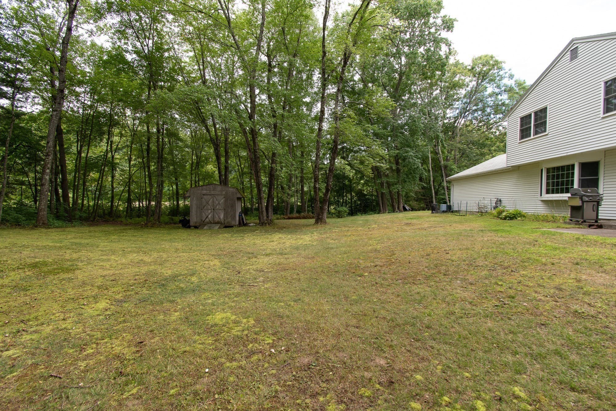 Single Family Residence at 16 Crabapple Ln, Chelmsford MA 01824, photo 22 of 27