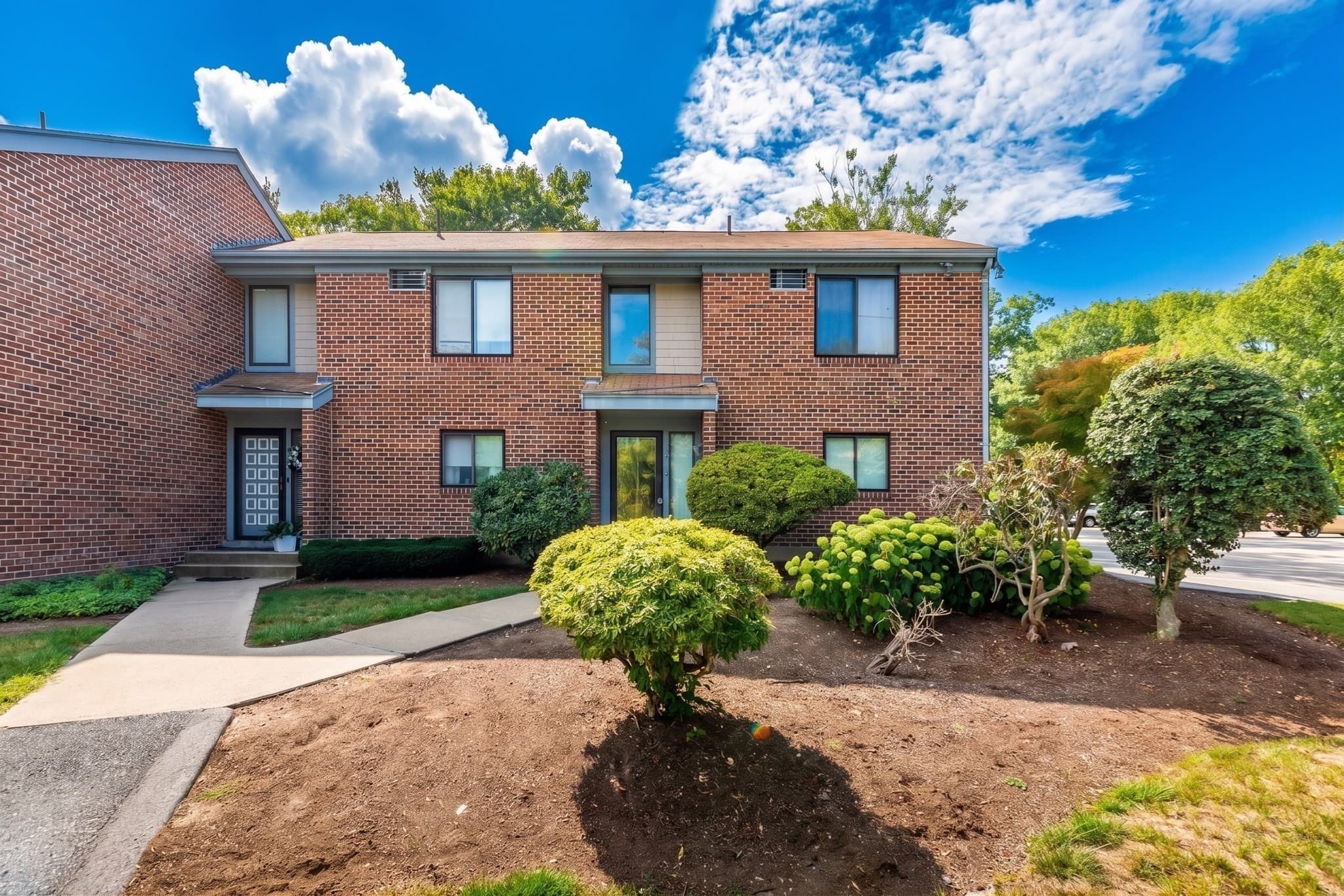 22 Old Stone Way # 22, Weymouth MA 02189
