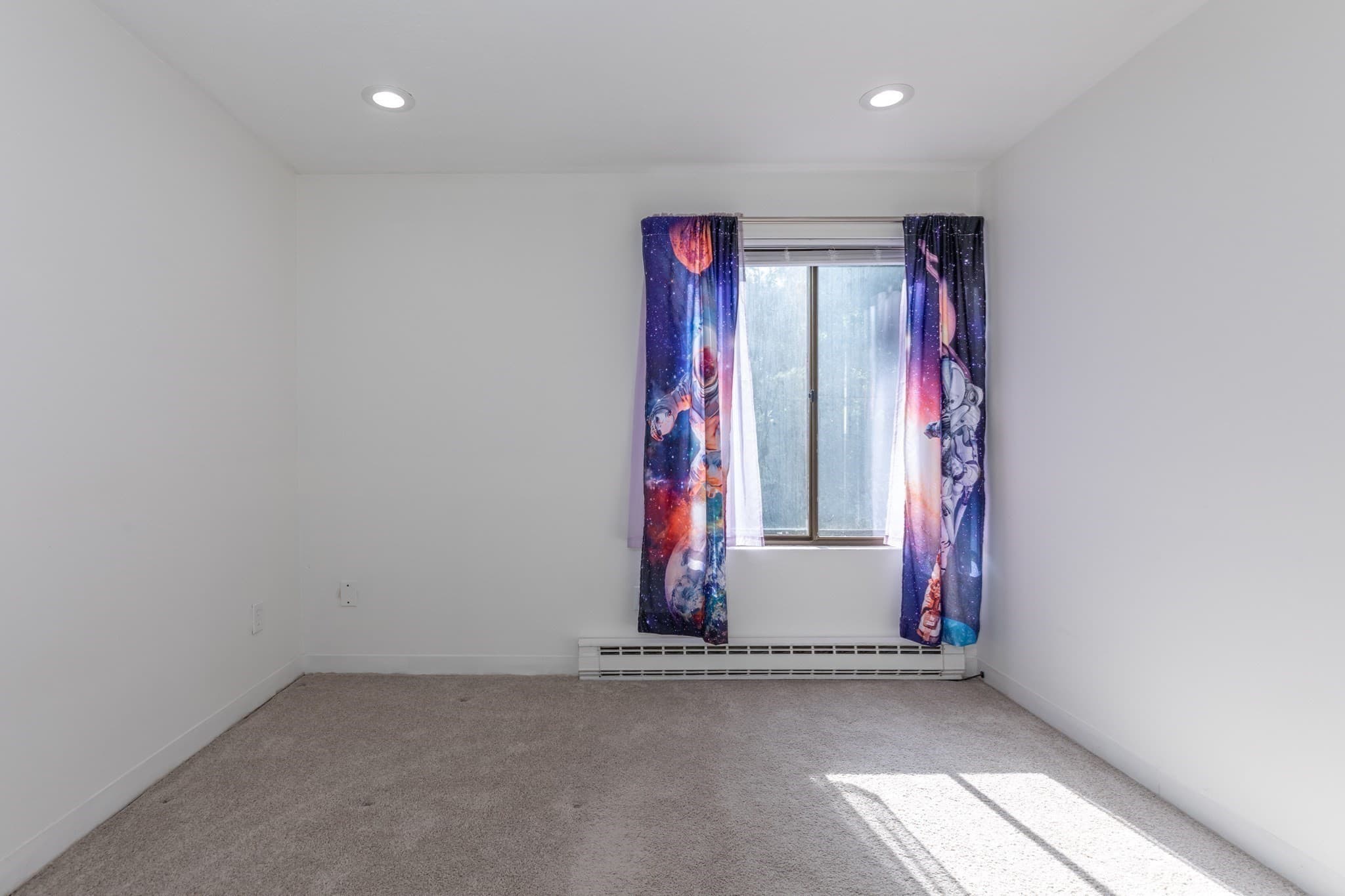 Condominium at 22 Old Stone Way # 22, Weymouth MA 02189, photo 35 of 38