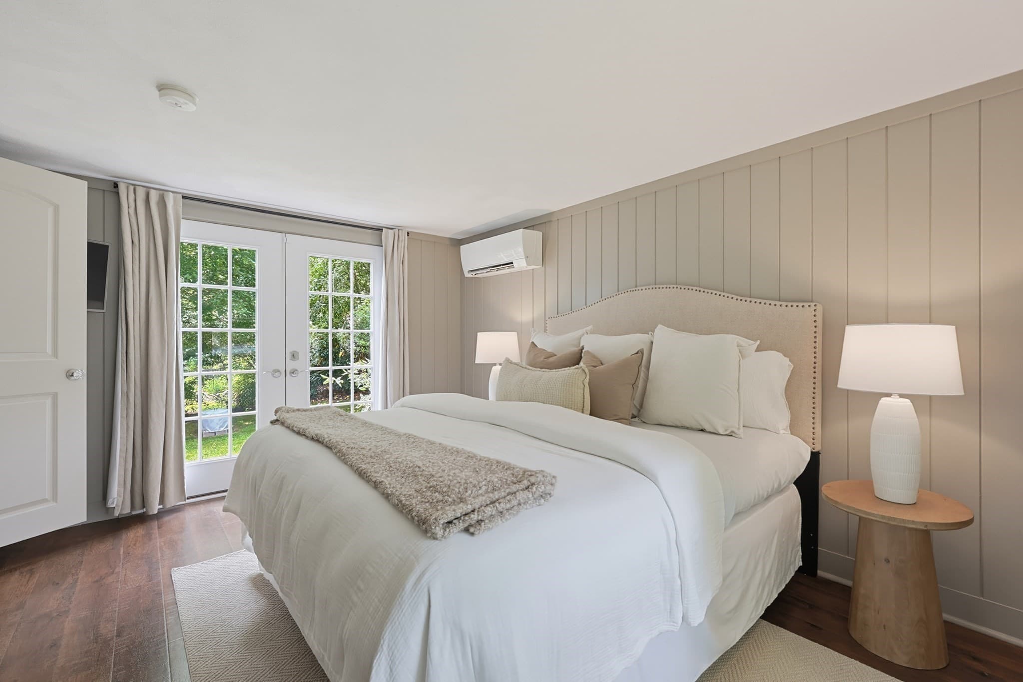 Single Family Residence at 36 Intervale Ter, Reading MA 01867, photo 17 of 30