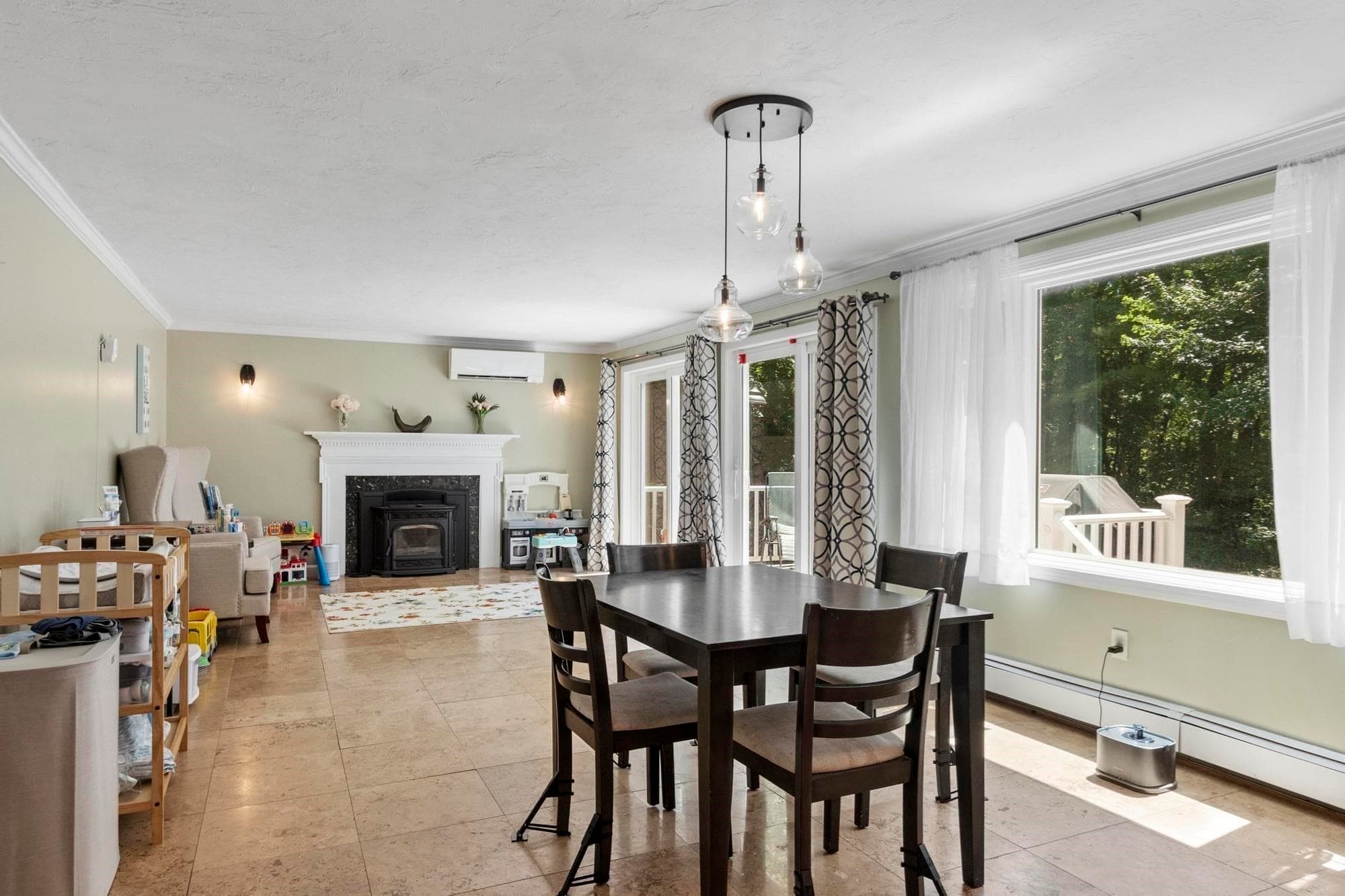 Single Family Residence at 22 Ponnakin Hill Rd, Charlton MA 01507, Charlton, photo 10 of 38