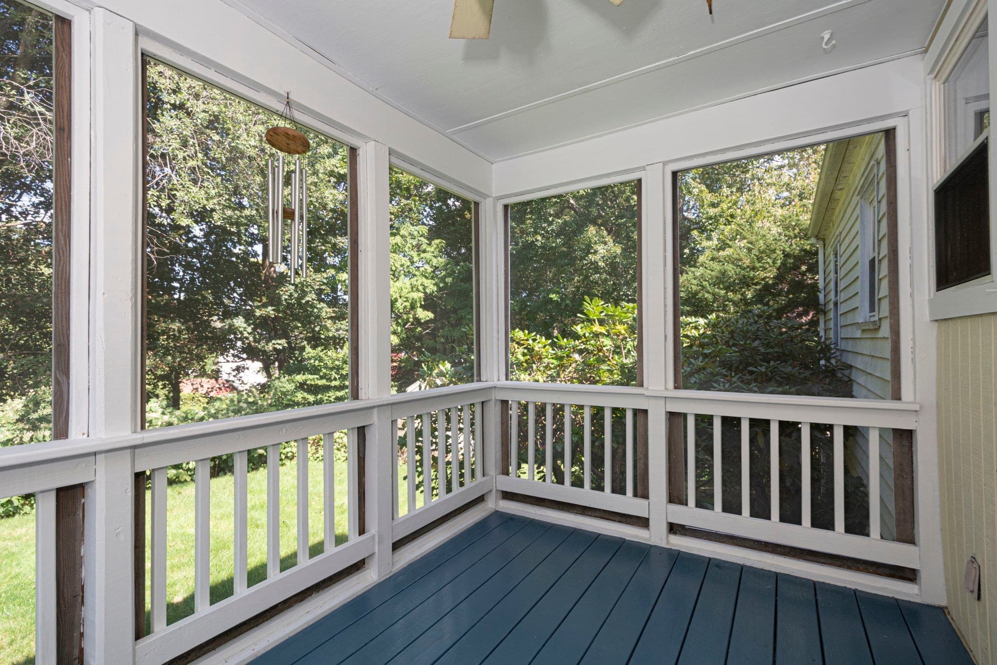 Single Family Residence at 10 Farview Ave, Shrewsbury MA 01545, Shrewsbury, photo 24 of 29