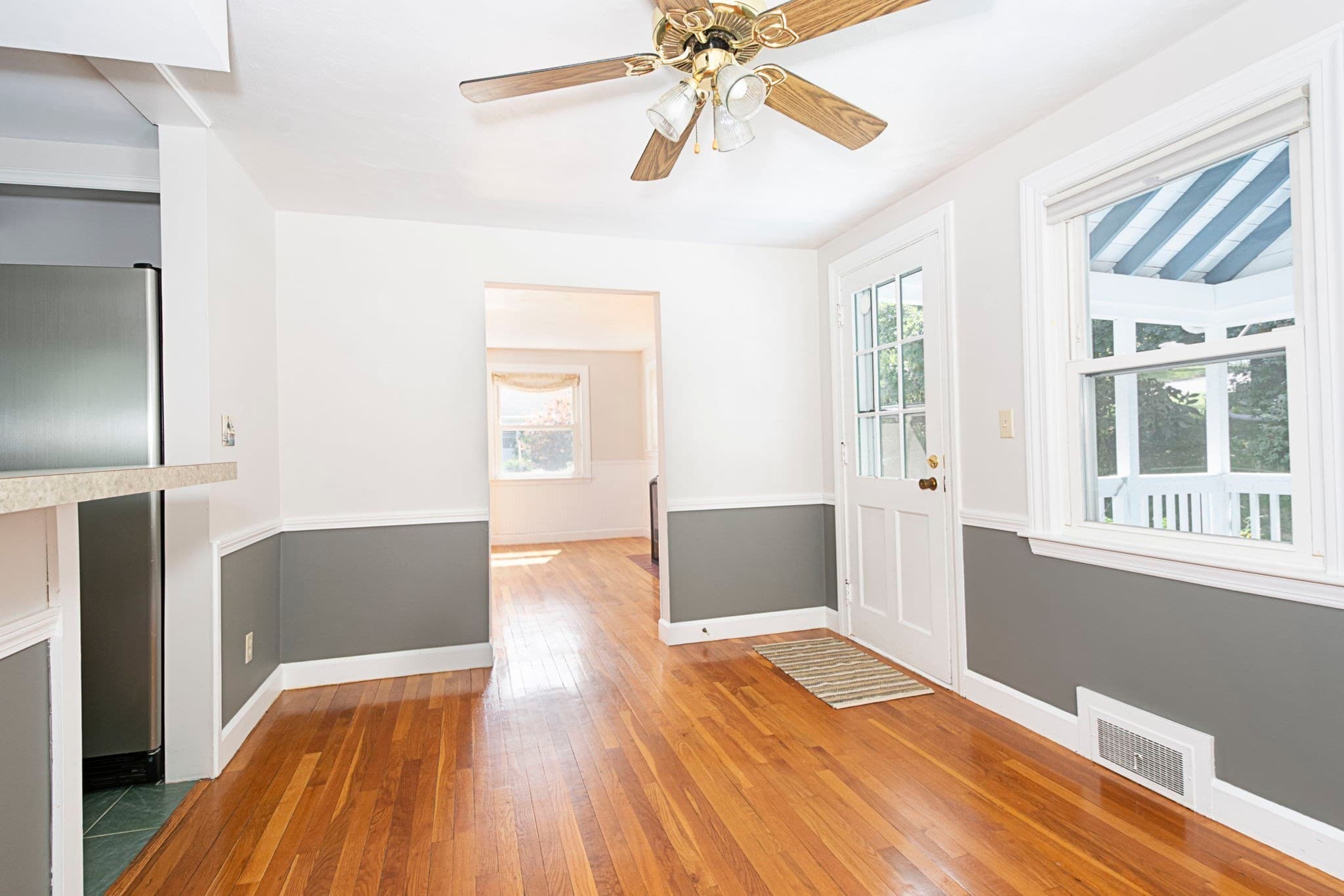 Single Family Residence at 10 Farview Ave, Shrewsbury MA 01545, Shrewsbury, photo 10 of 29