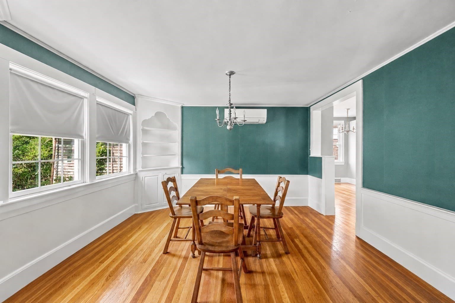Single Family Residence at 117 Spring St, Hull MA 02045, Hull, photo 11 of 36