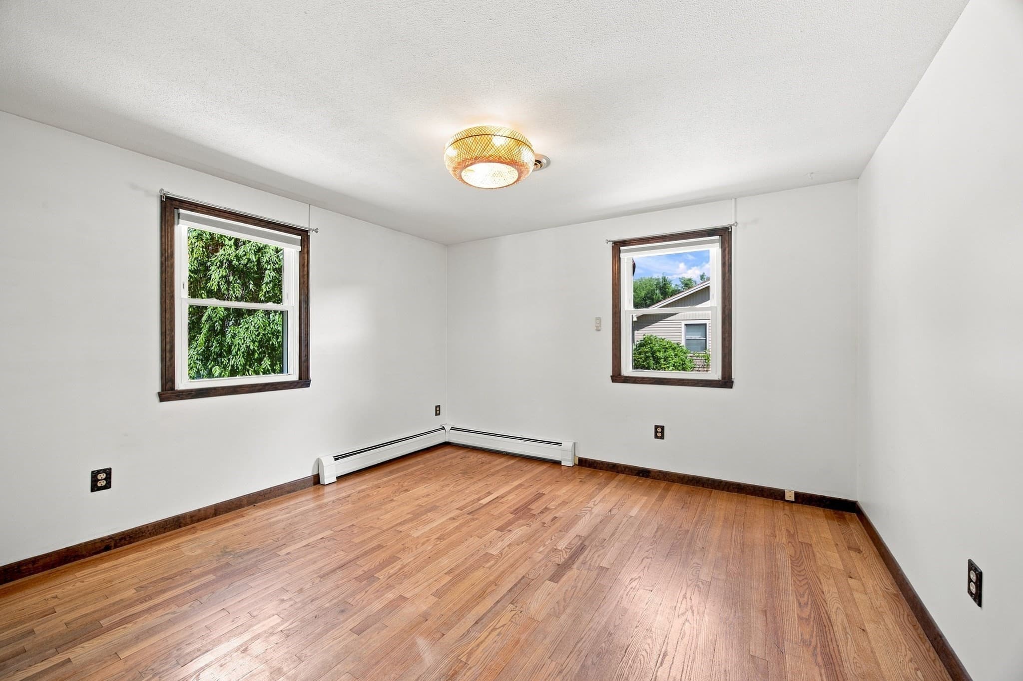 Single Family Residence at 47 Overlook Dr, Easthampton MA 01027, Easthampton, photo 12 of 42