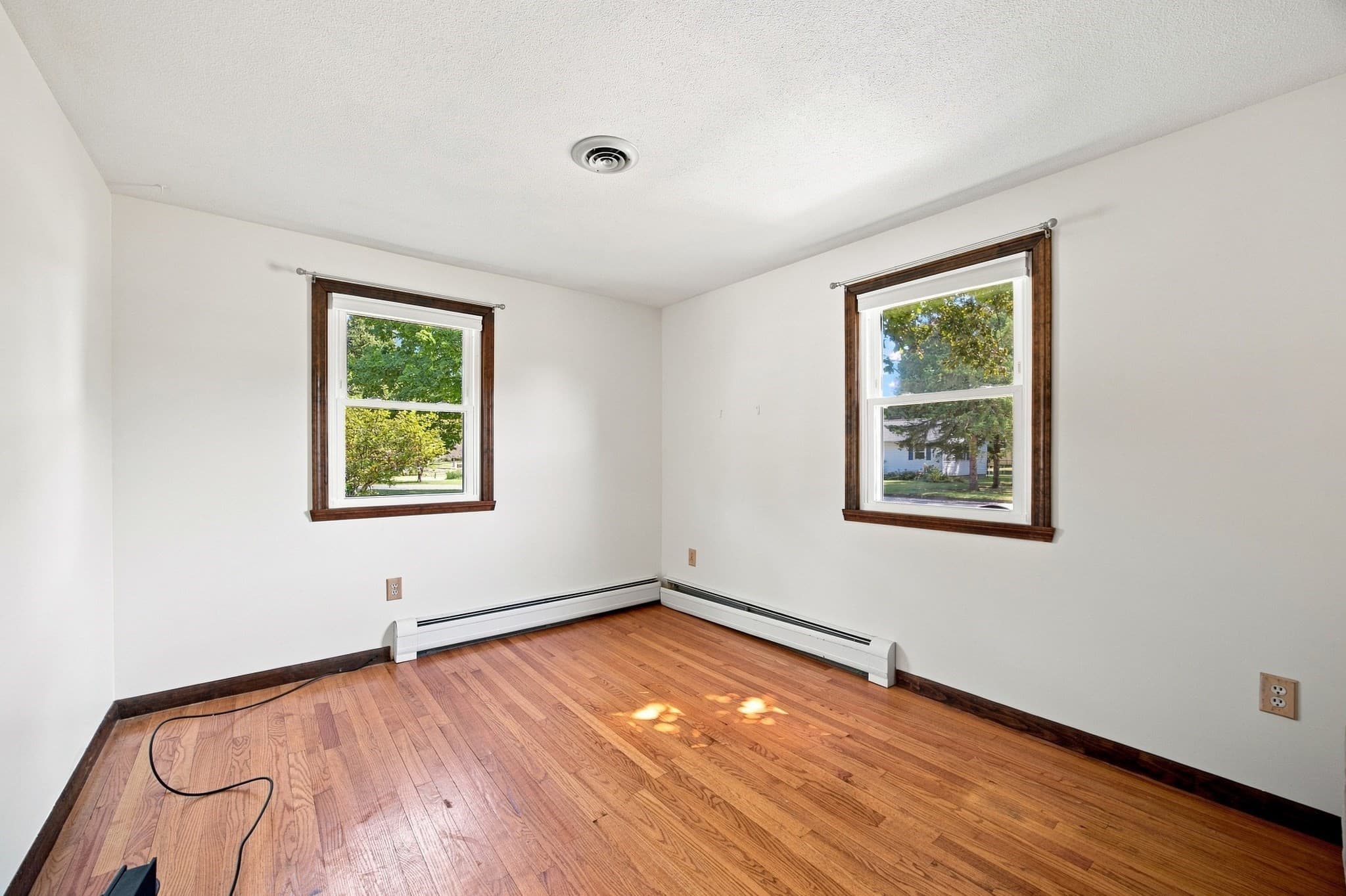 Single Family Residence at 47 Overlook Dr, Easthampton MA 01027, Easthampton, photo 22 of 42