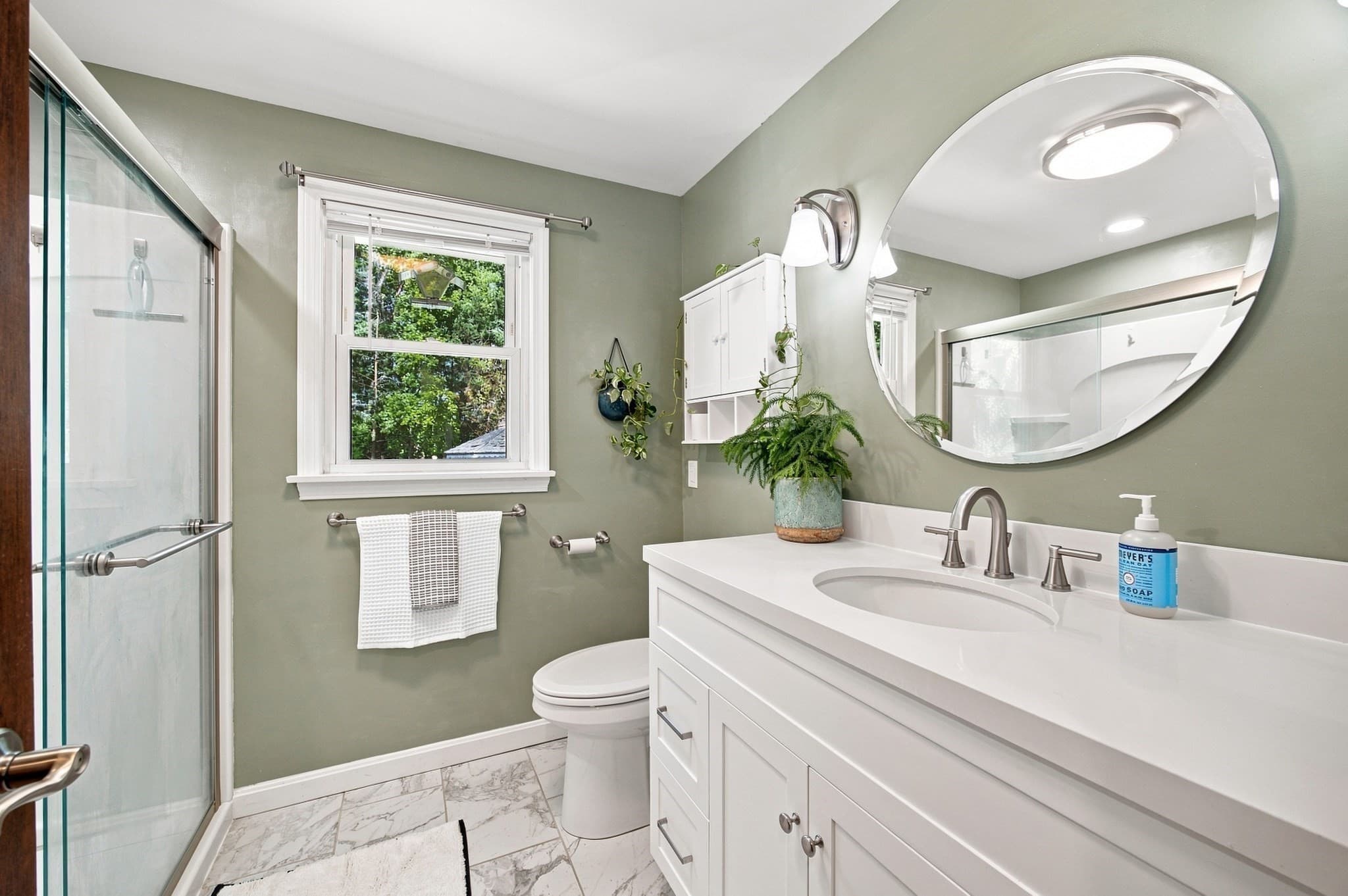 Single Family Residence at 47 Overlook Dr, Easthampton MA 01027, Easthampton, photo 9 of 42