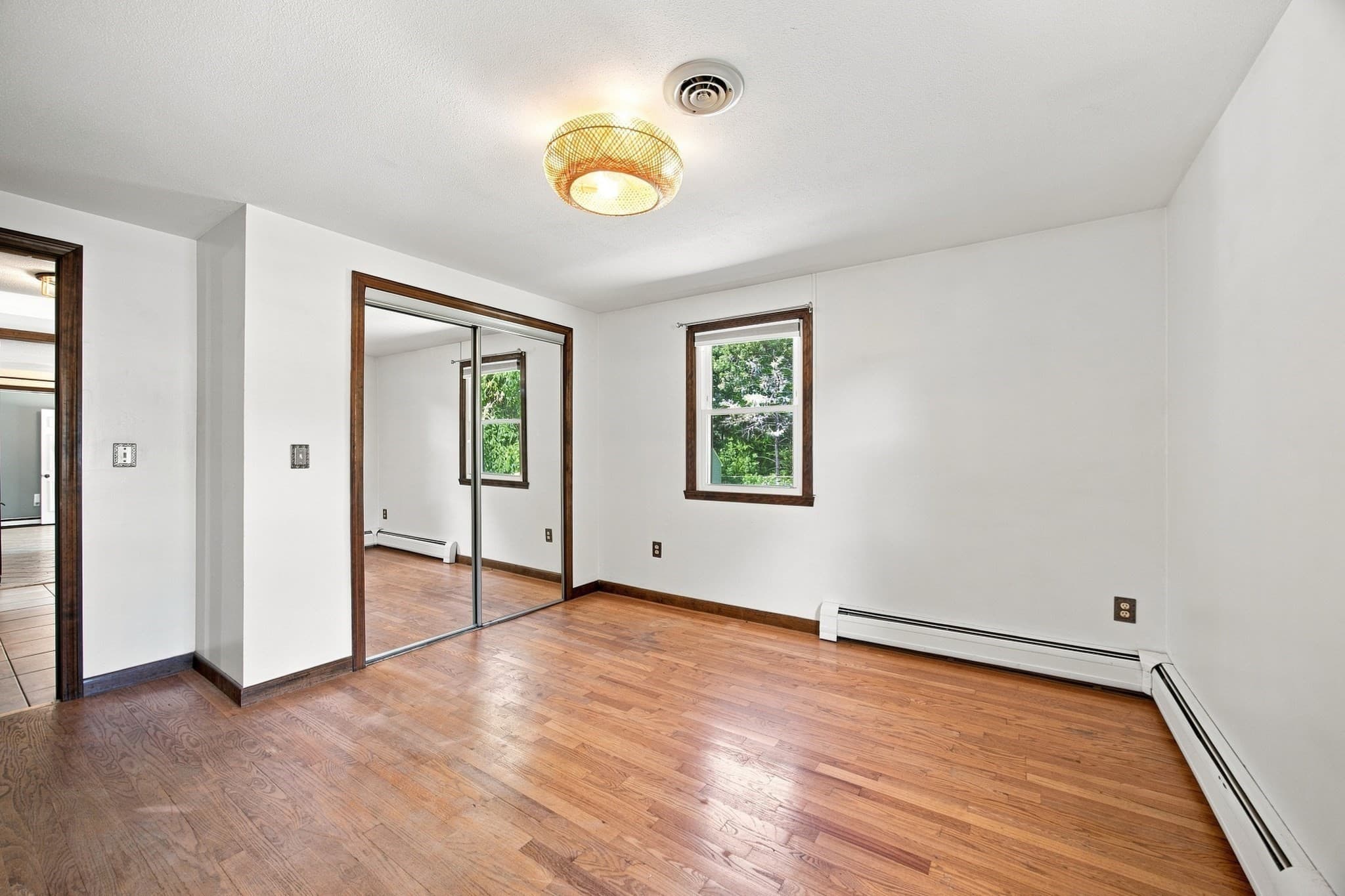 Single Family Residence at 47 Overlook Dr, Easthampton MA 01027, Easthampton, photo 10 of 42