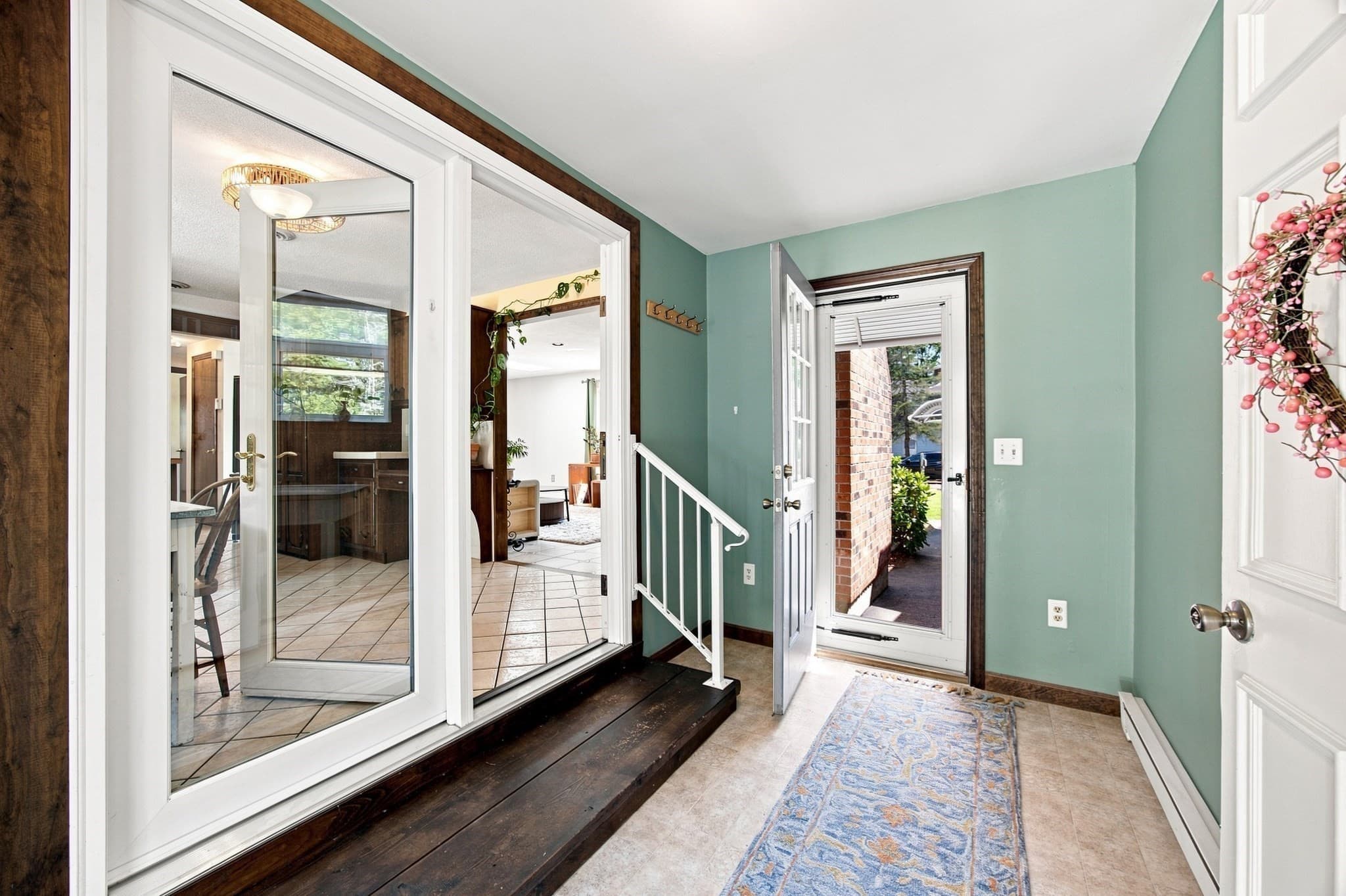 Single Family Residence at 47 Overlook Dr, Easthampton MA 01027, Easthampton, photo 14 of 42
